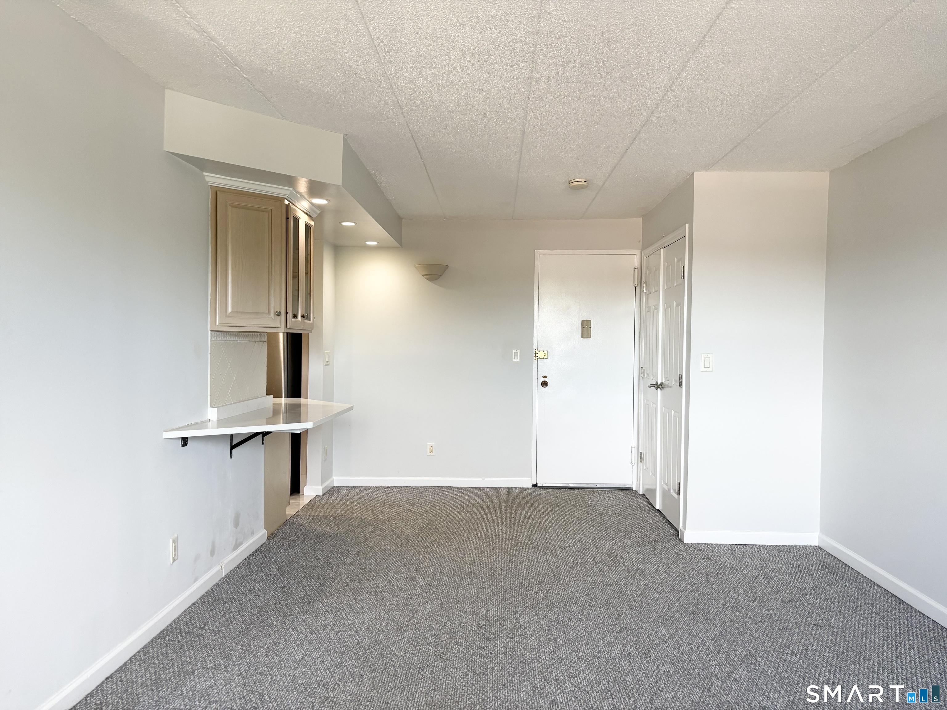 27 Northill Street, Stamford, Connecticut photo 3