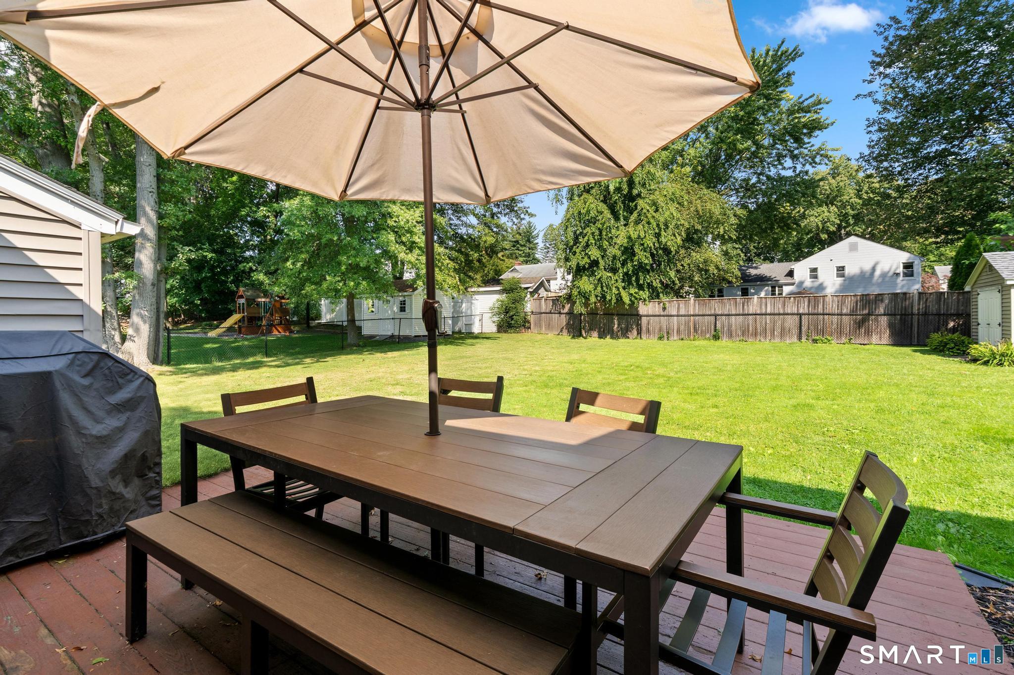 148 Brewster Road photo 35