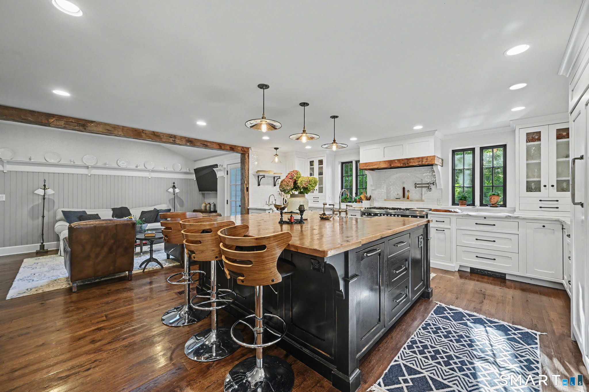 143 Chestnut Hill Road photo 10