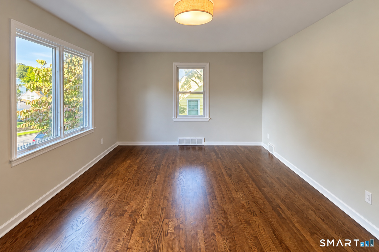 347 Goldenrod Avenue photo 3