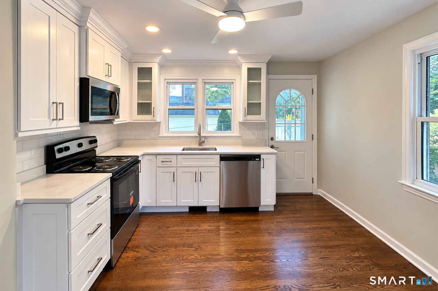 347 Goldenrod Avenue photo 6