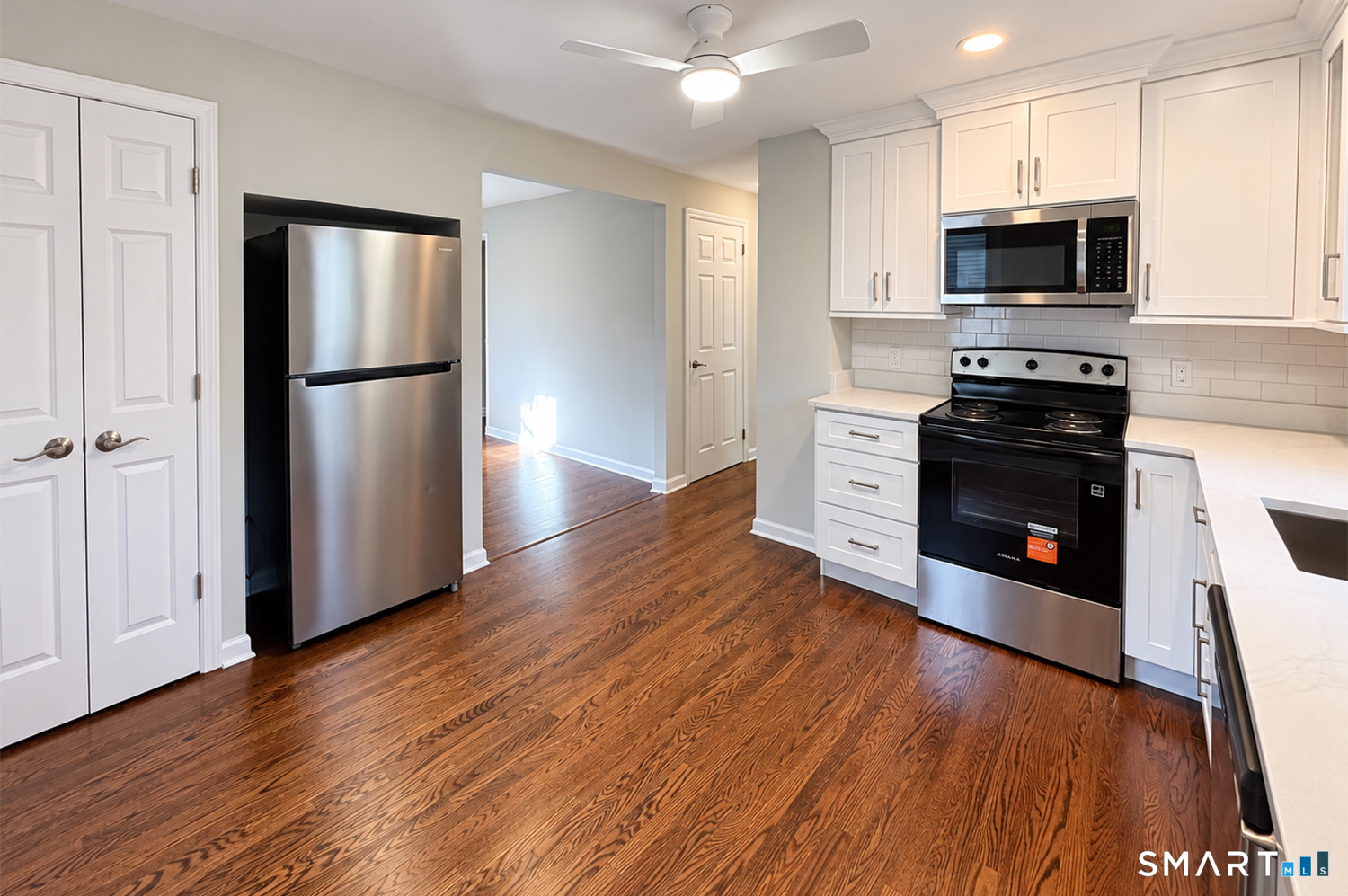 347 Goldenrod Avenue photo 8