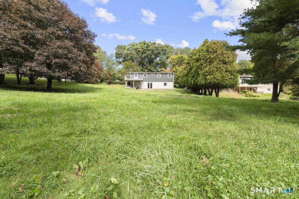 345 Harland Road photo 30