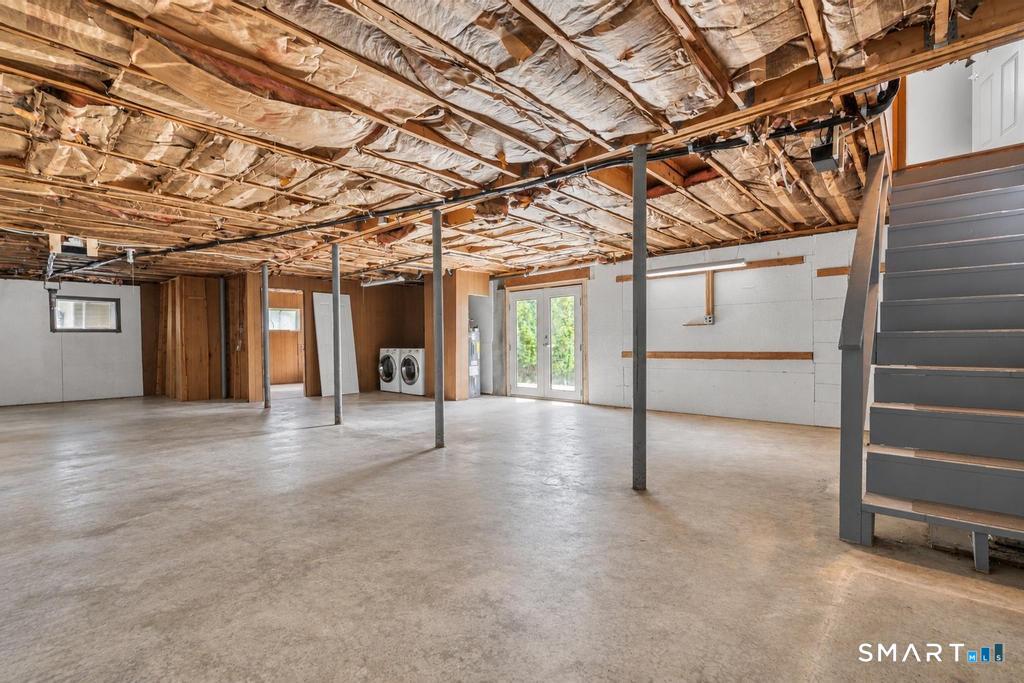 345 Harland Road photo 19