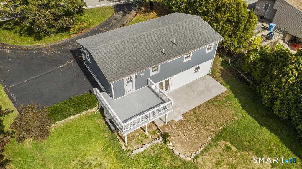345 Harland Road photo 24