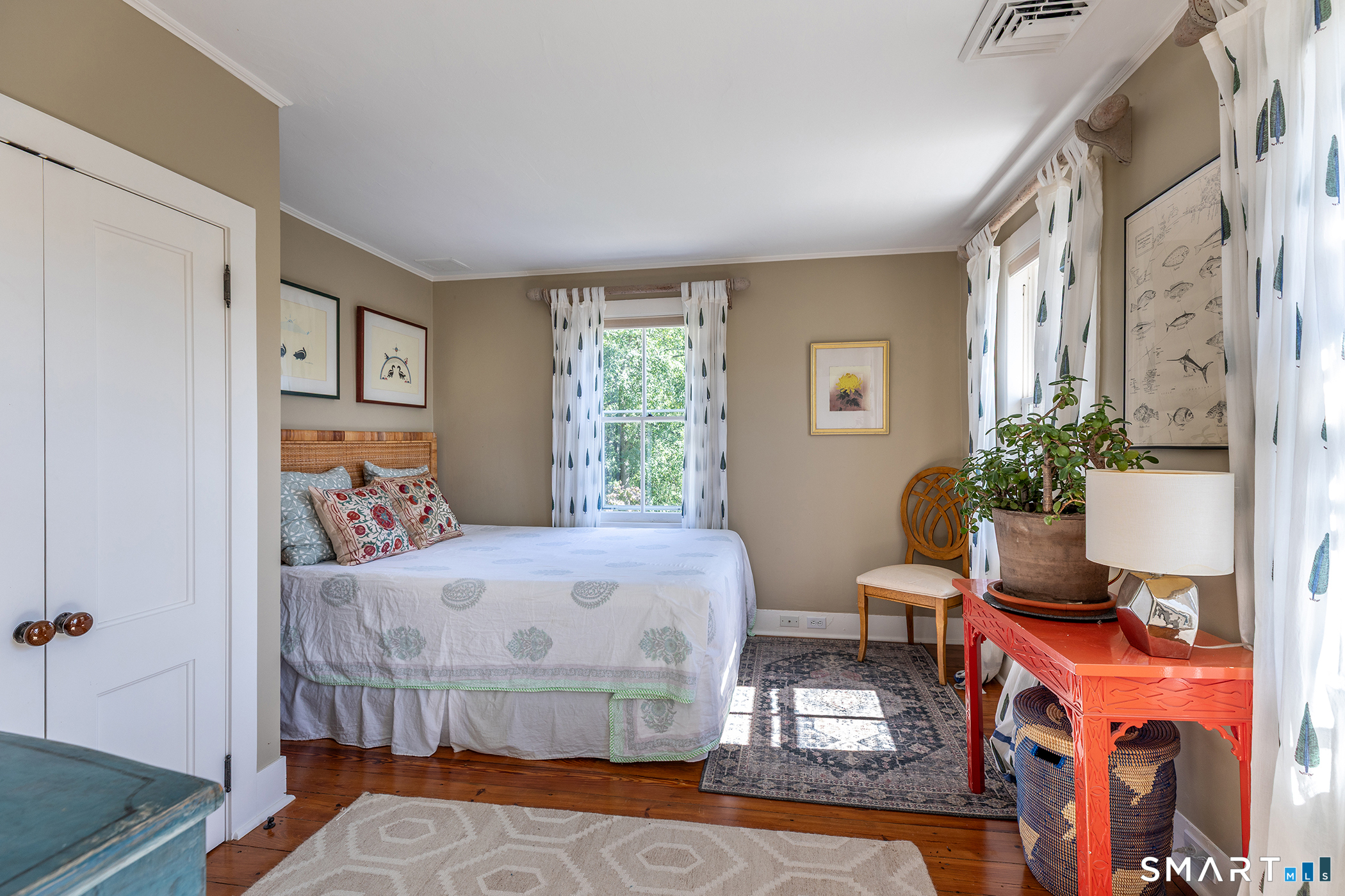 32 Leach Hollow photo 15