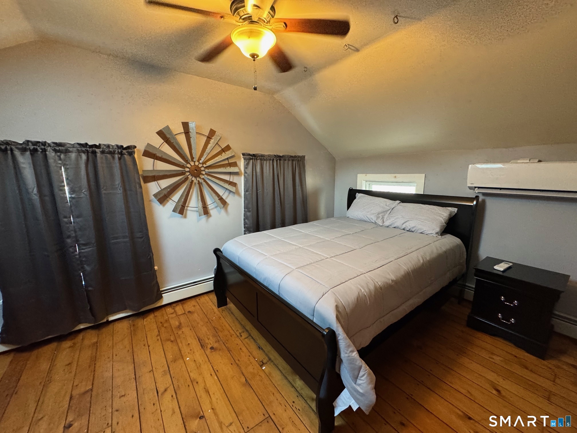 122 Broadway photo 13