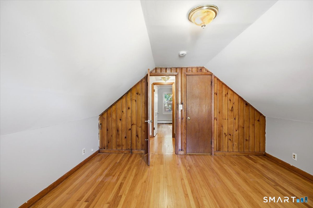 193 Clark Street photo 18