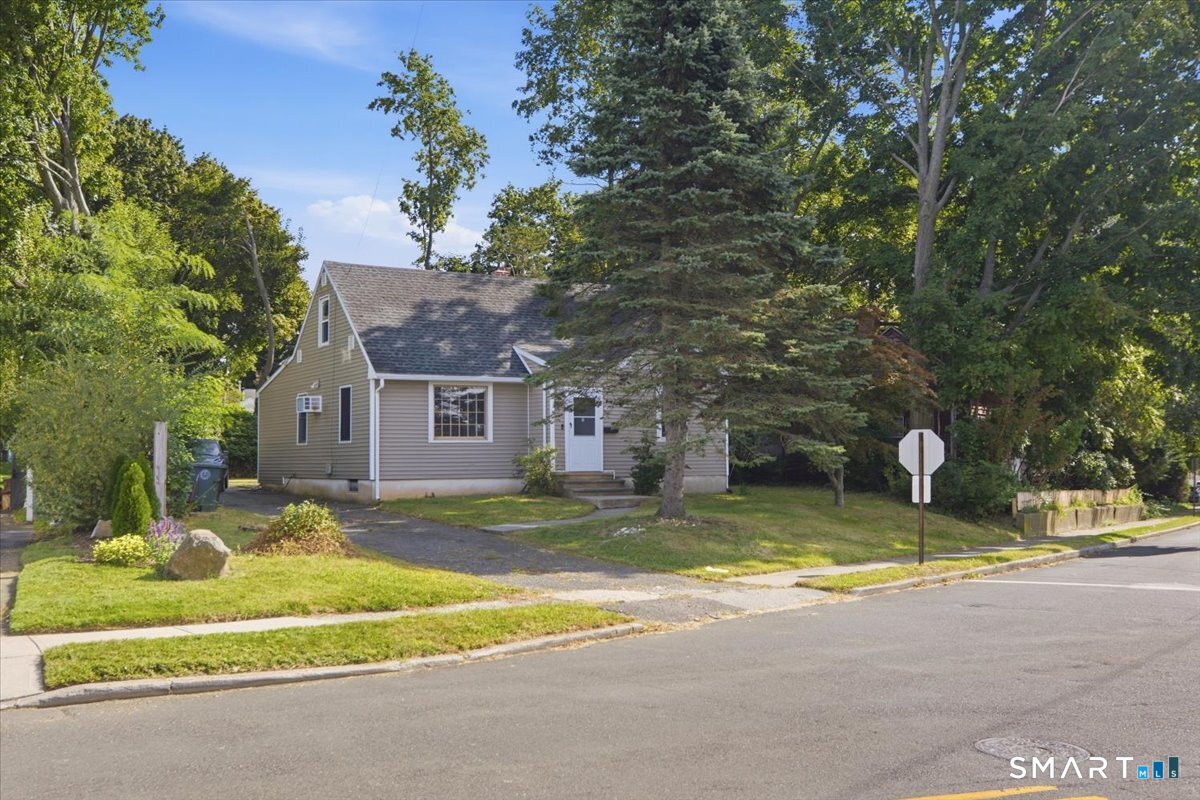 193 Clark Street photo 26