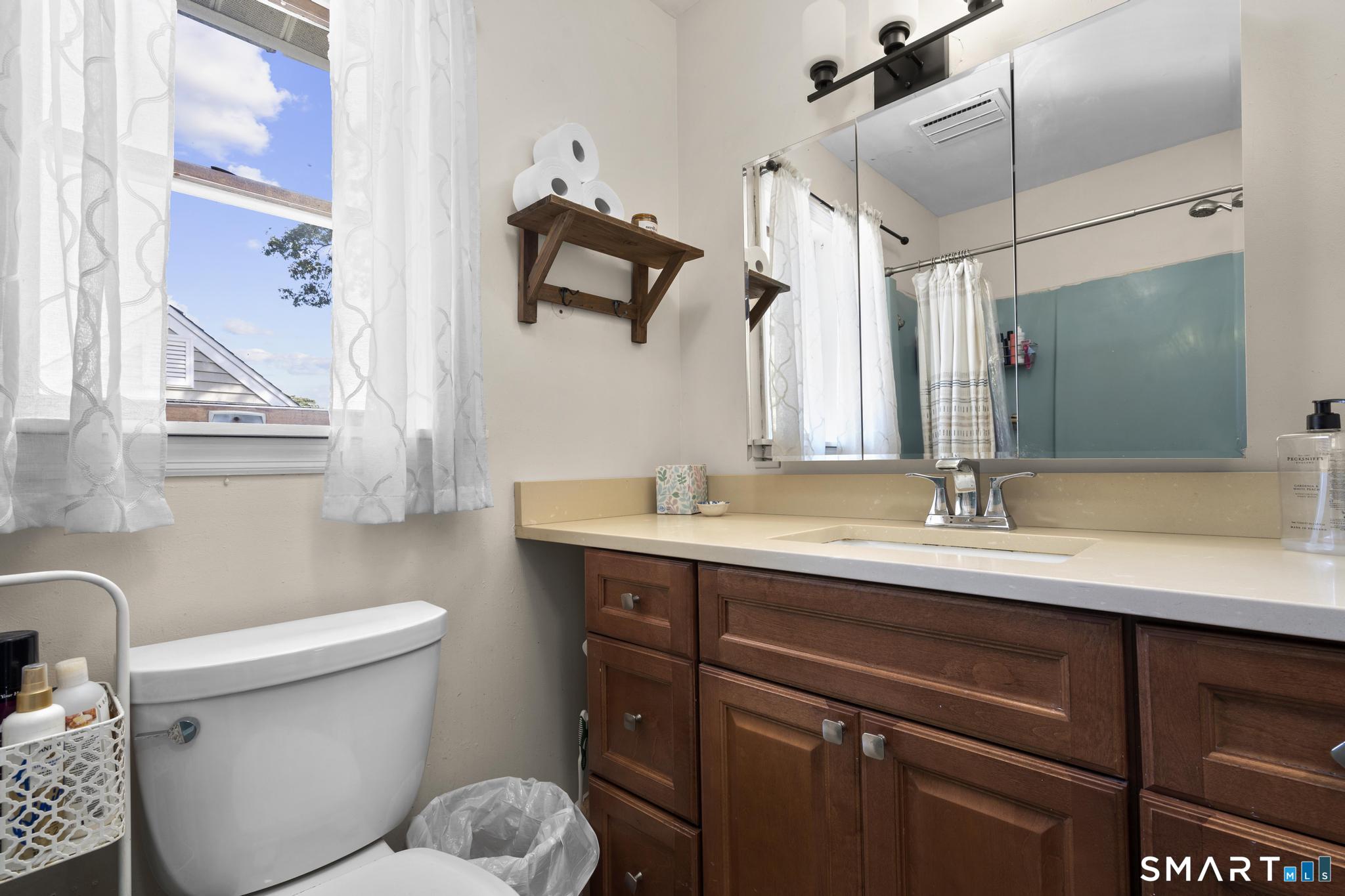 1250 Hillside Avenue photo 21