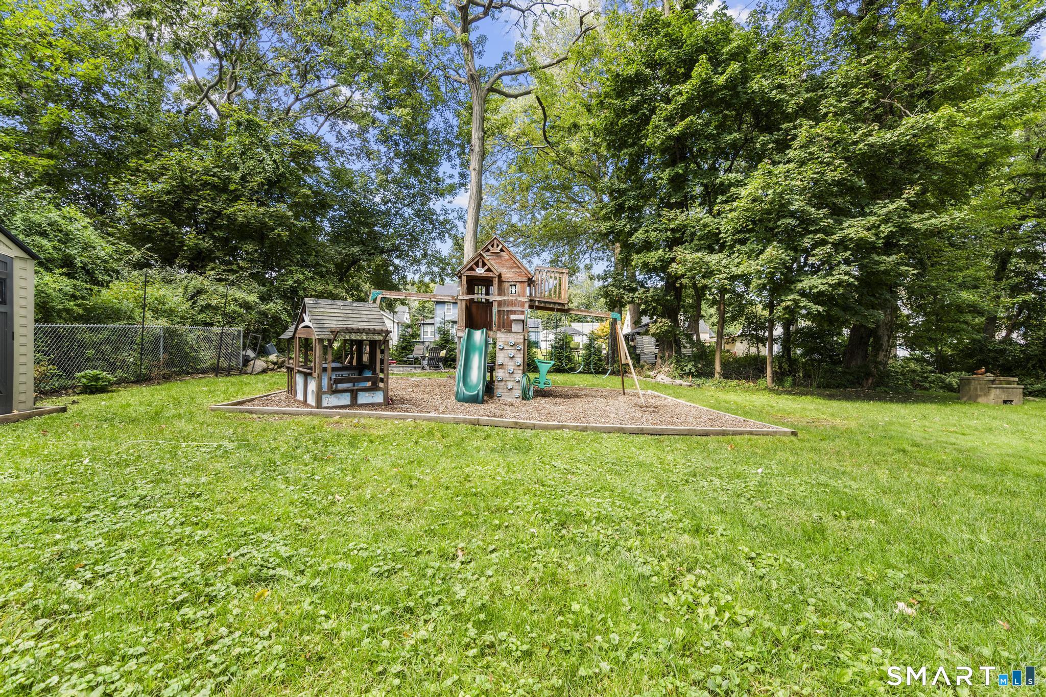 1250 Hillside Avenue photo 27