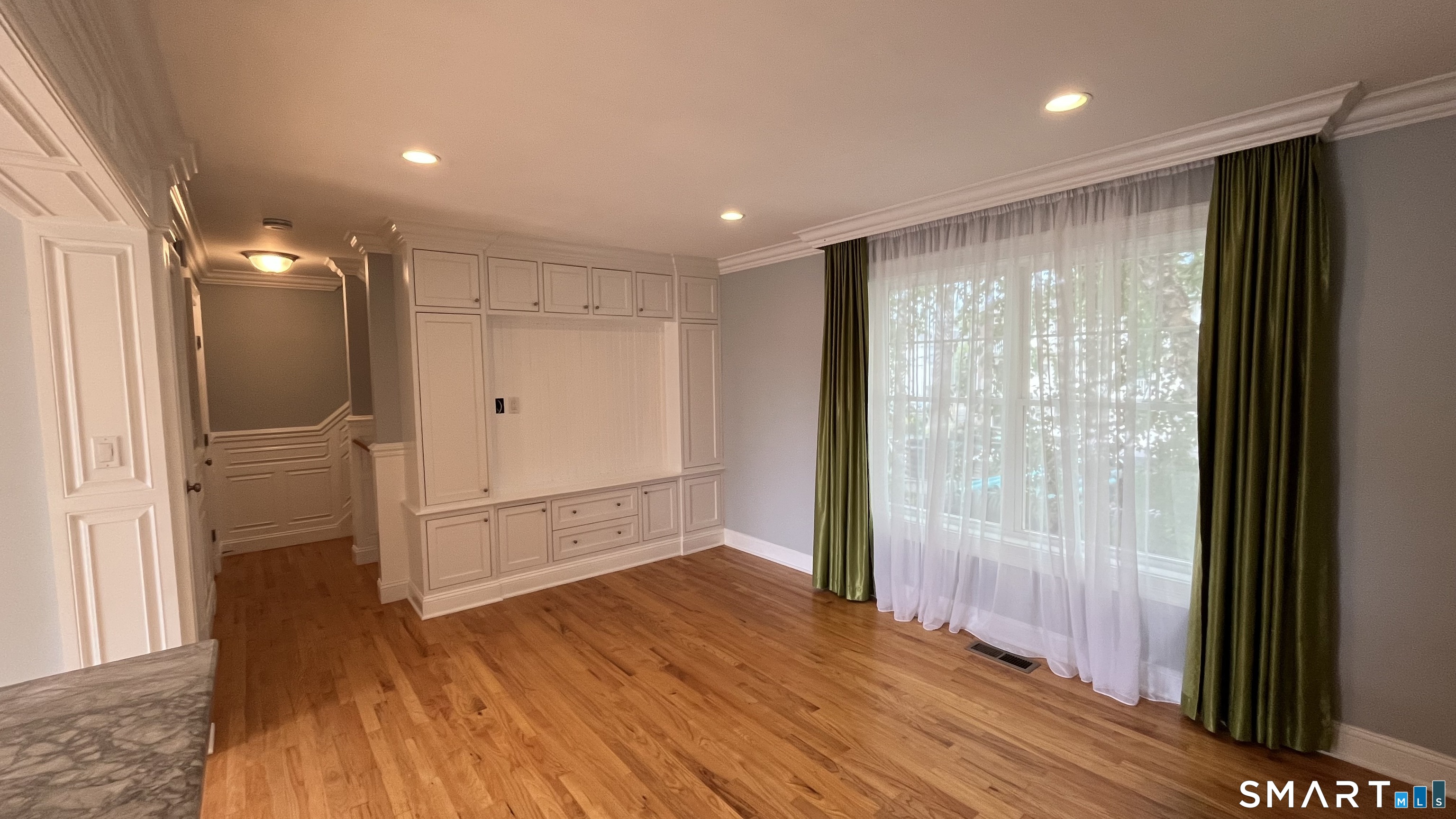 Foto 6 de Condominio en renta en 59 Liberty Street #41, Stamford, CT — $3,100/mes