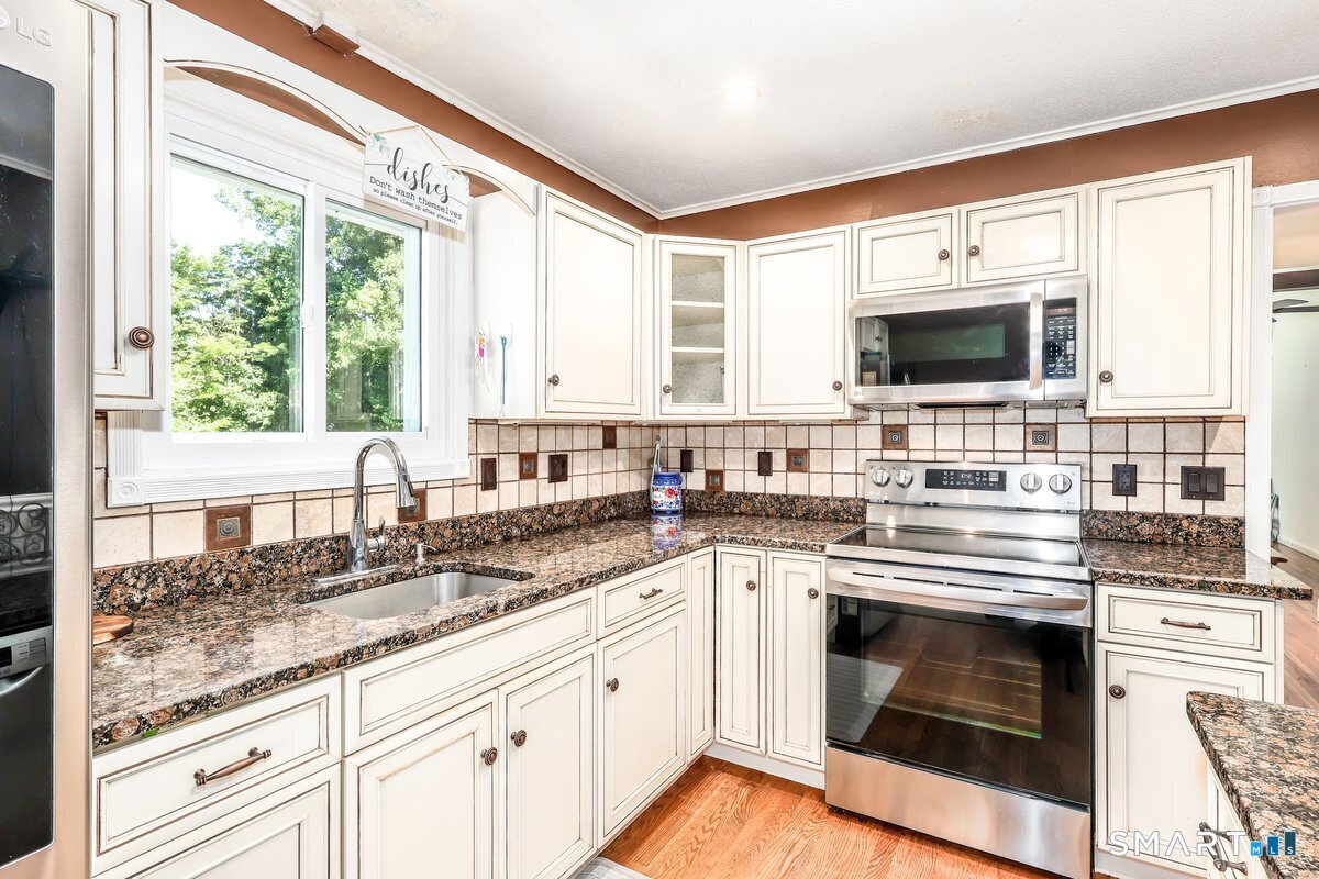 212 Chestnut Land Road photo 10