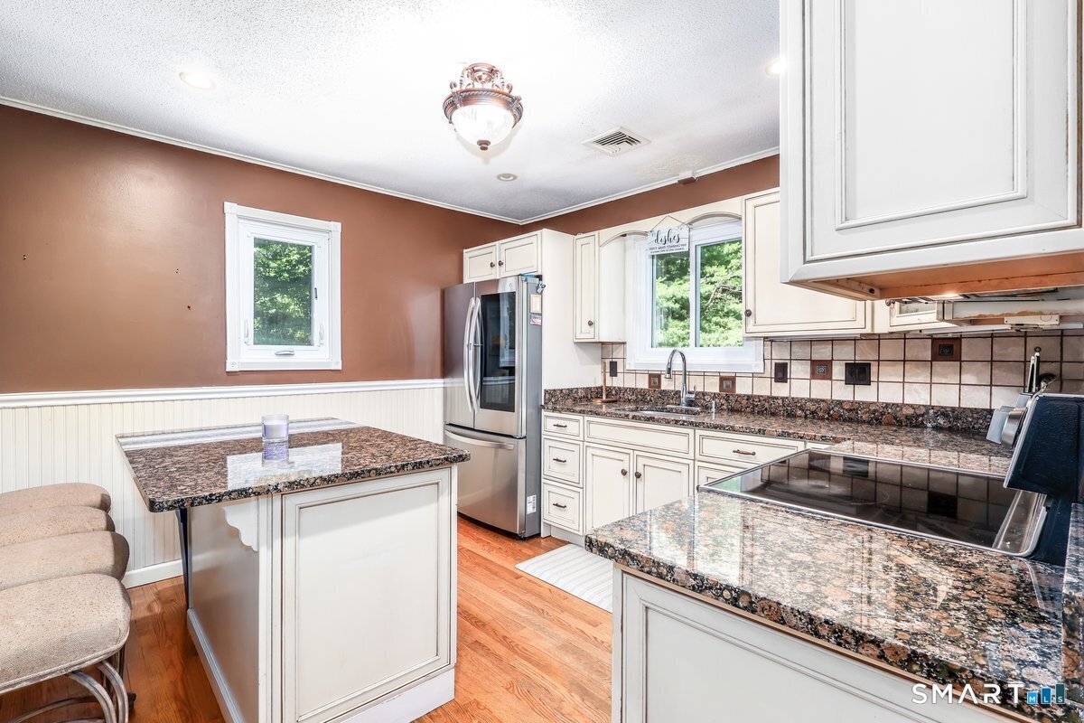 212 Chestnut Land Road photo 11