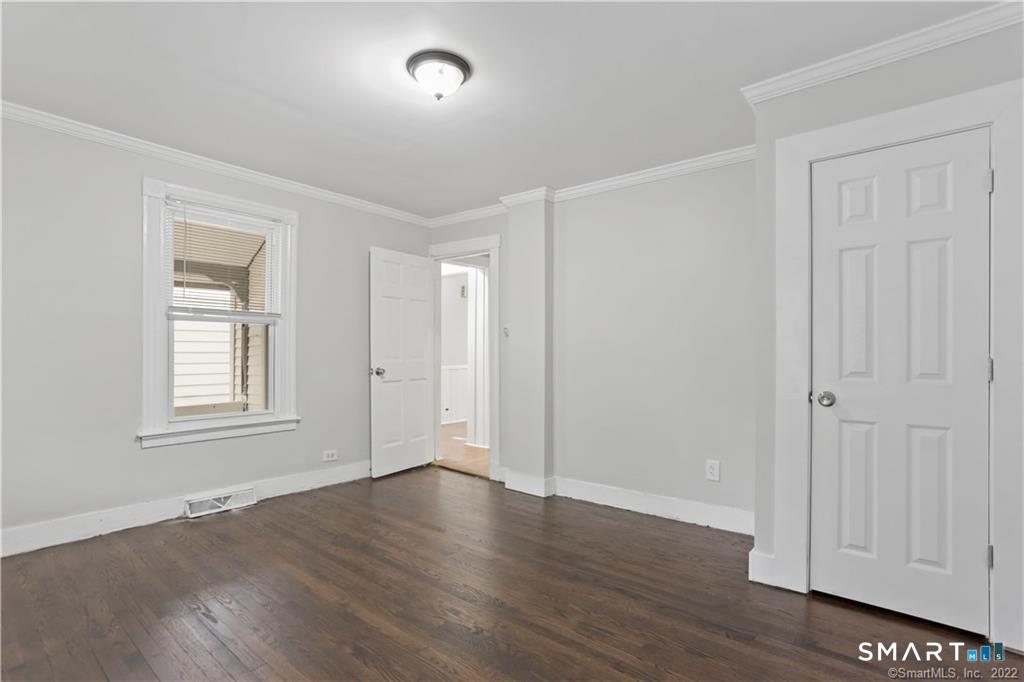 393 Huntington Street photo 14