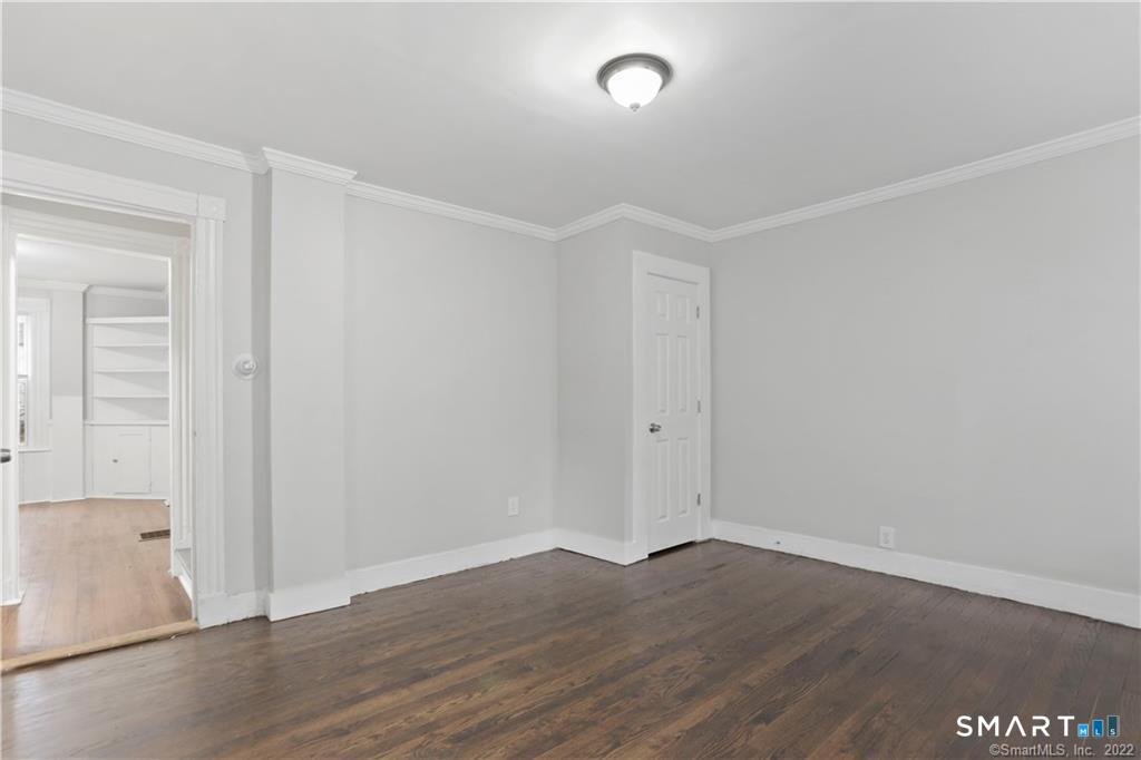 393 Huntington Street photo 16