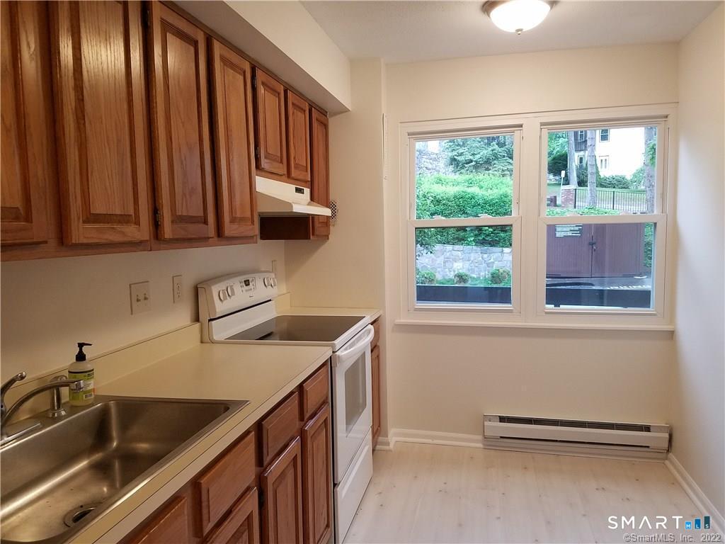 83 Highland Road, Stamford, Connecticut photo 5