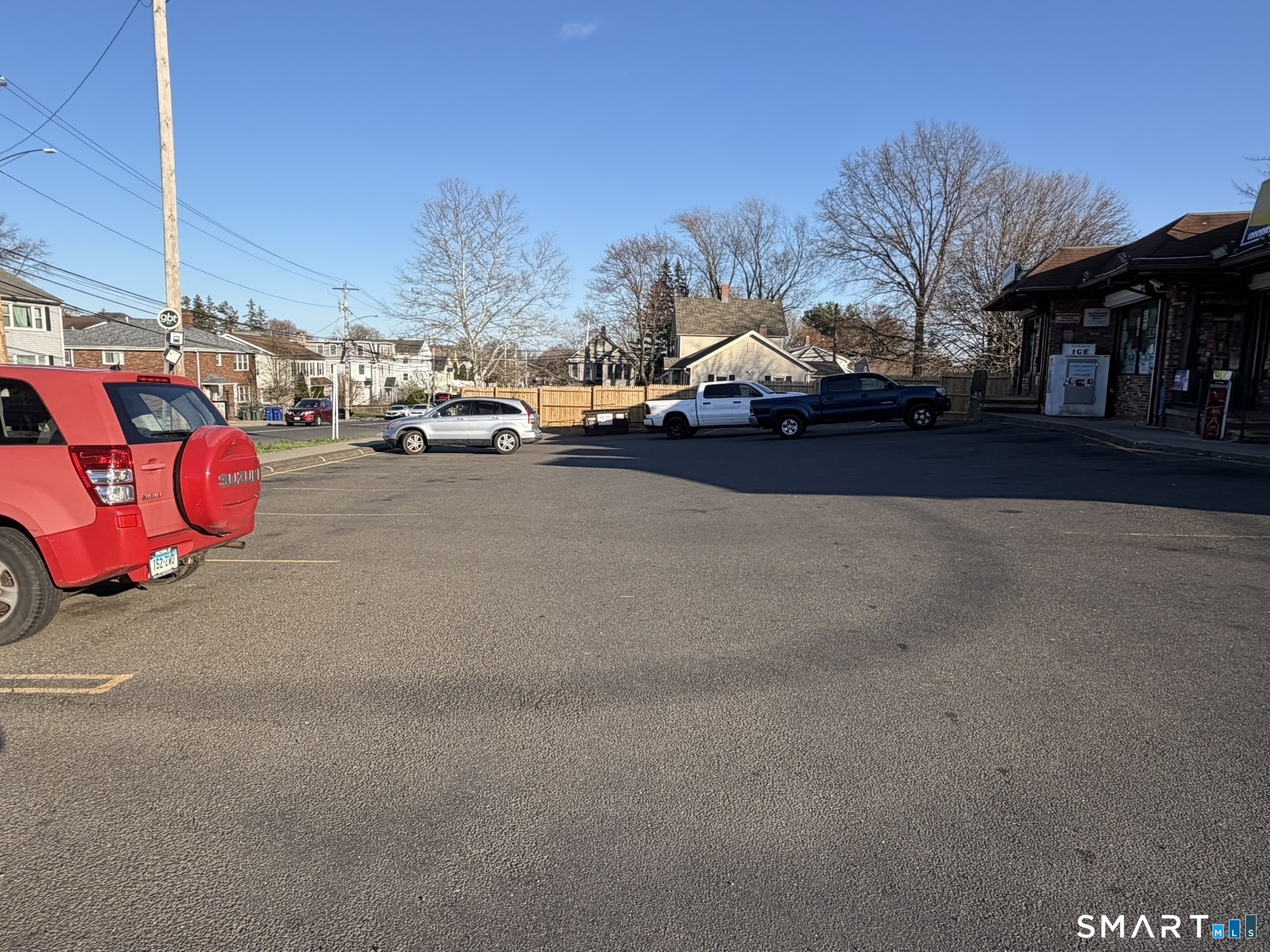 Foto 9 de Local comercial en renta en 1375 Madison Avenue #5, Bridgeport, CT — $1,500/mes