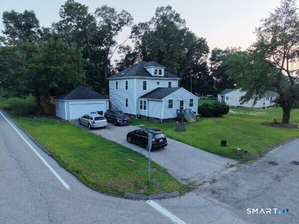 85 Robertson Avenue