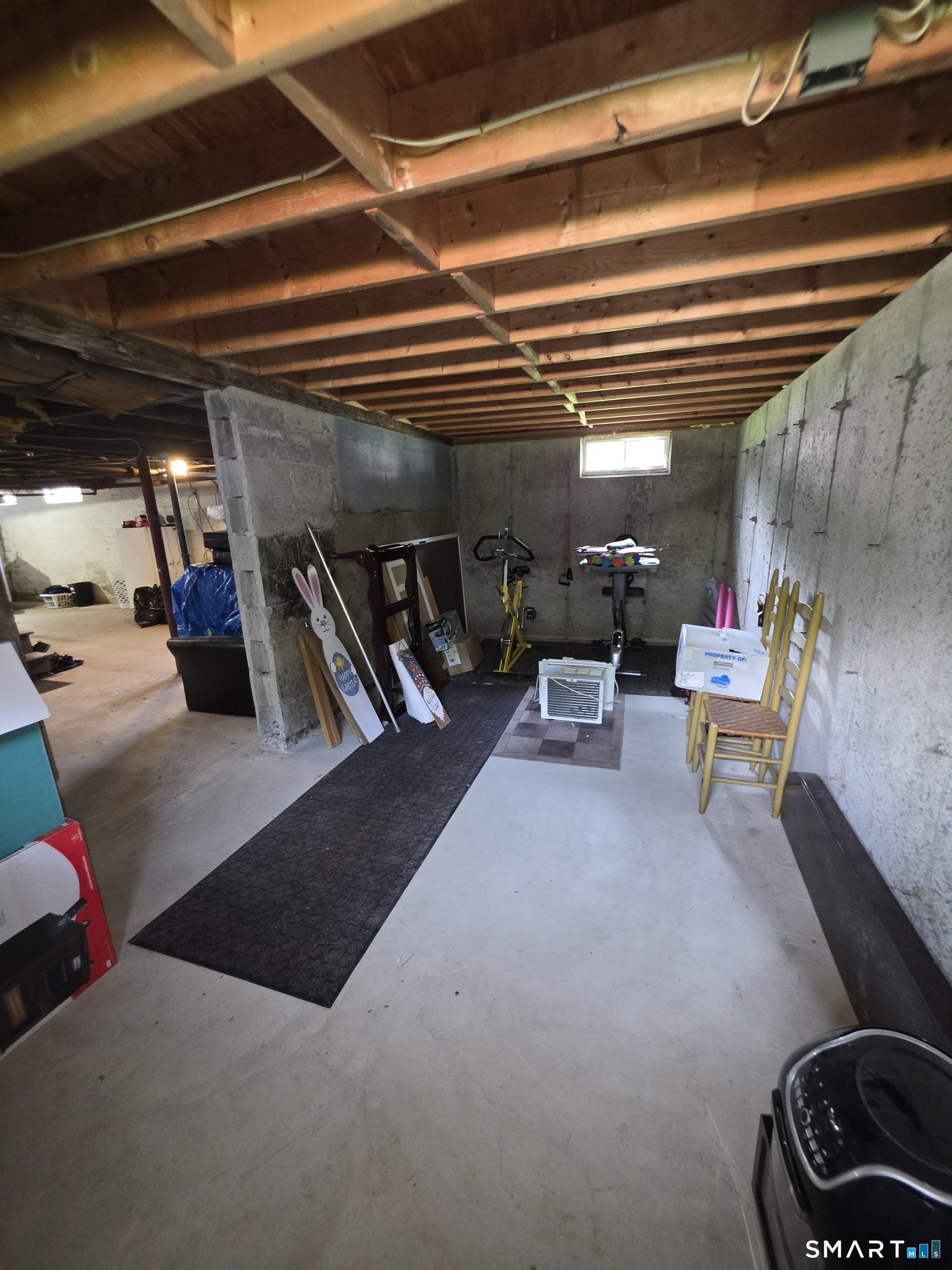 85 Robertson Avenue photo 34