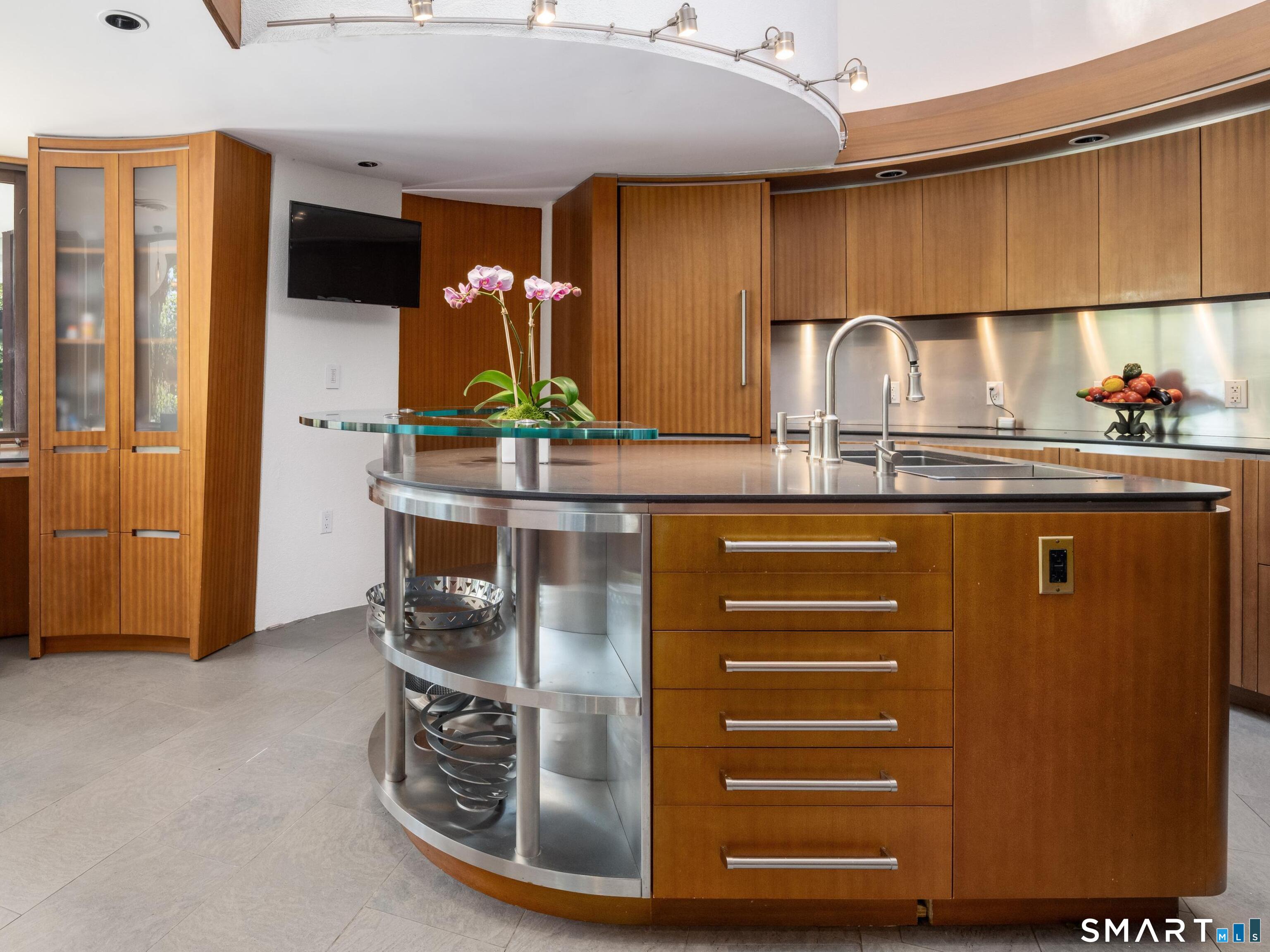 631 West Road photo 15