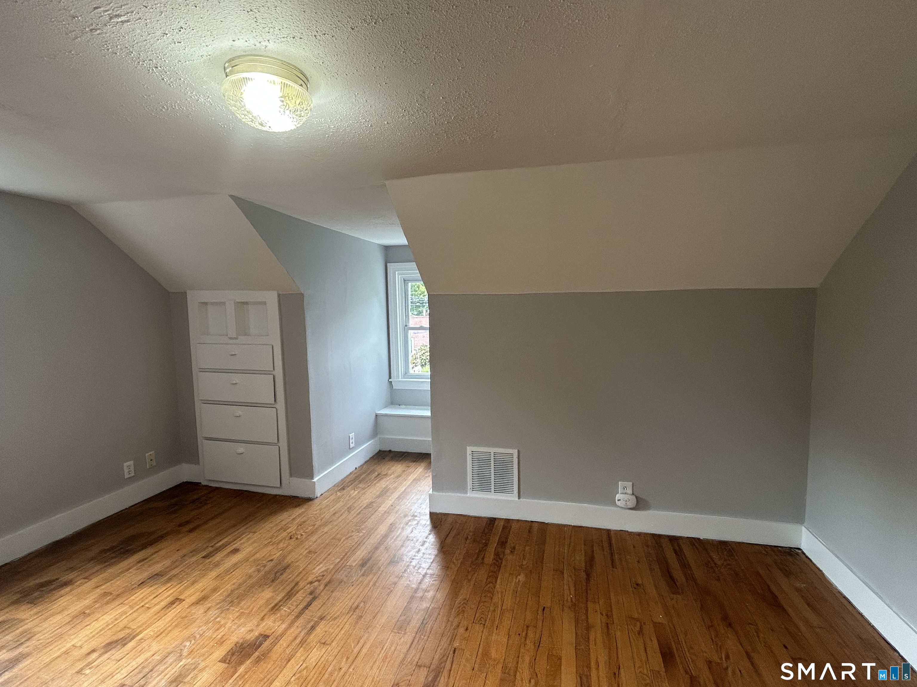521 Rubber Avenue photo 13
