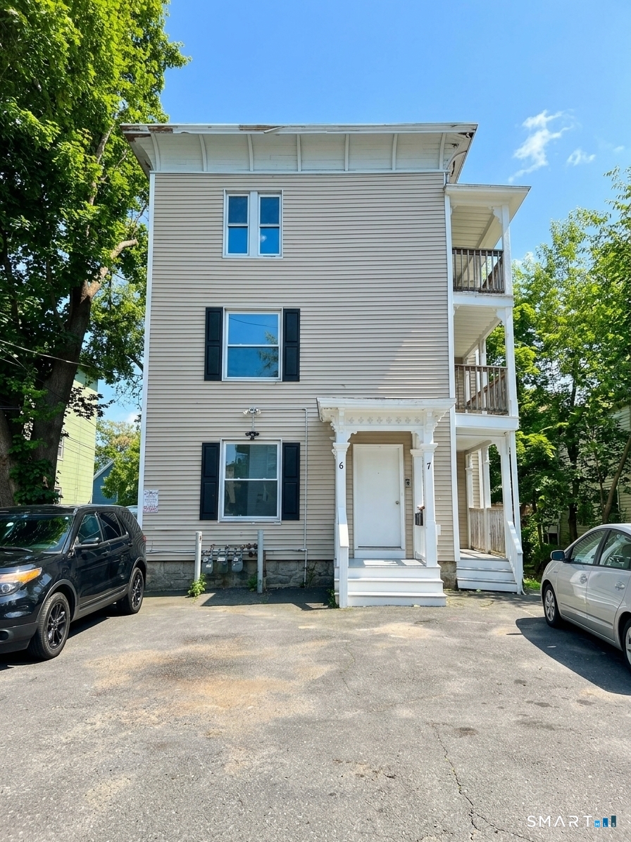 67 Burton Street Unit #3rd Floor