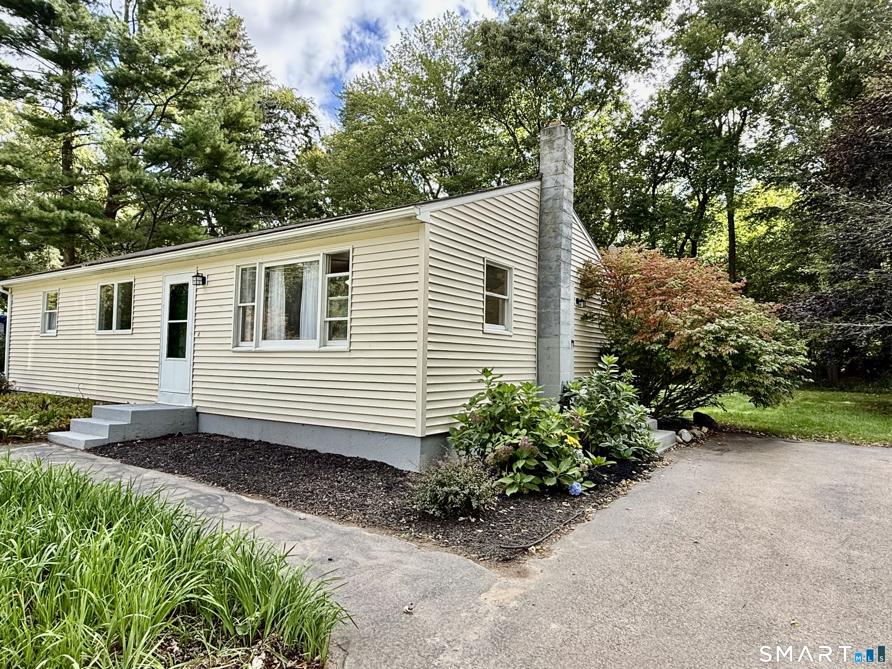 Photo 2 of Single family home for sale at 26 Francis Dr, Lebanon, CT 06249 | MLS# 24208725 | Listing updated on 2026-10-07