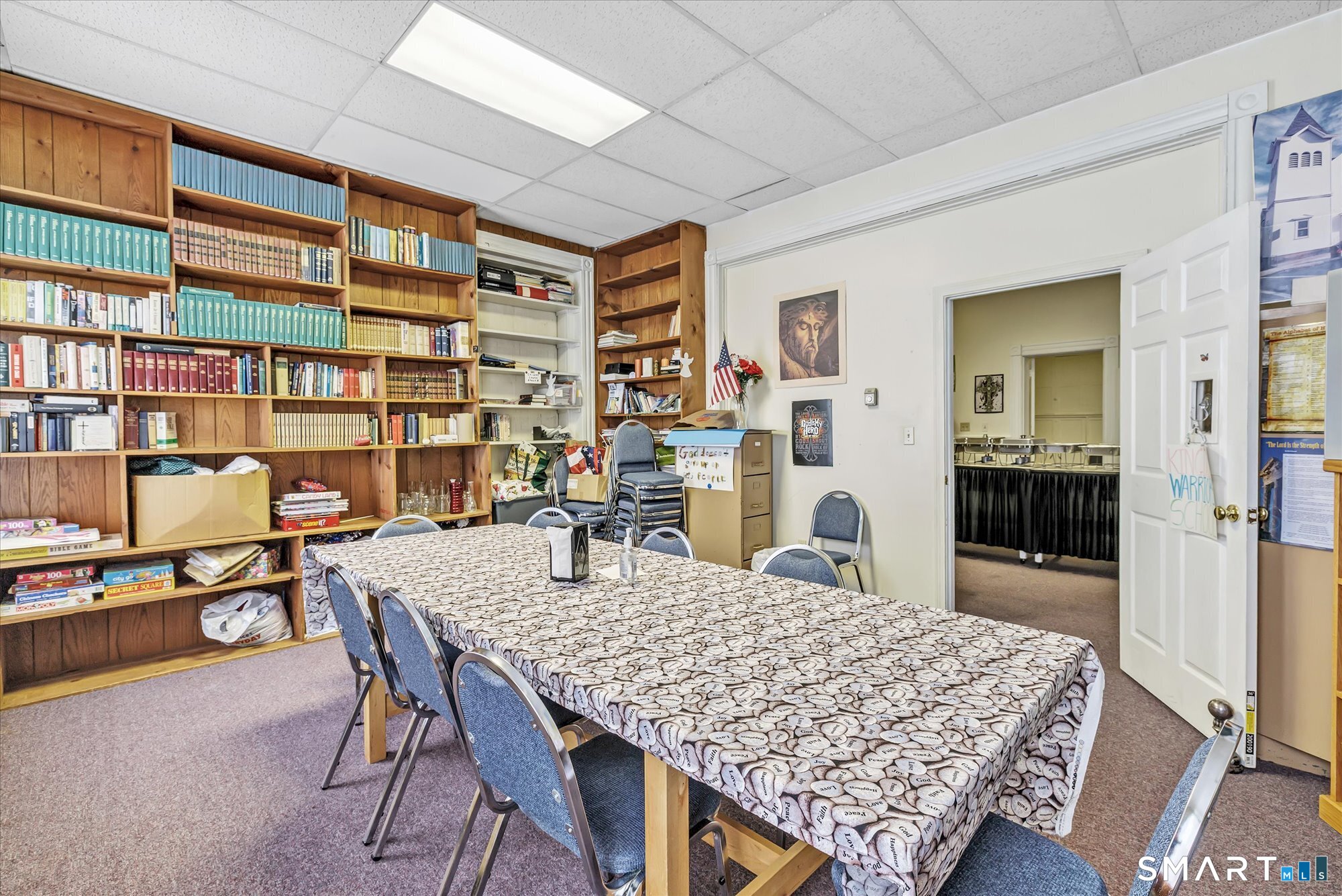 269 Coram Avenue photo 19