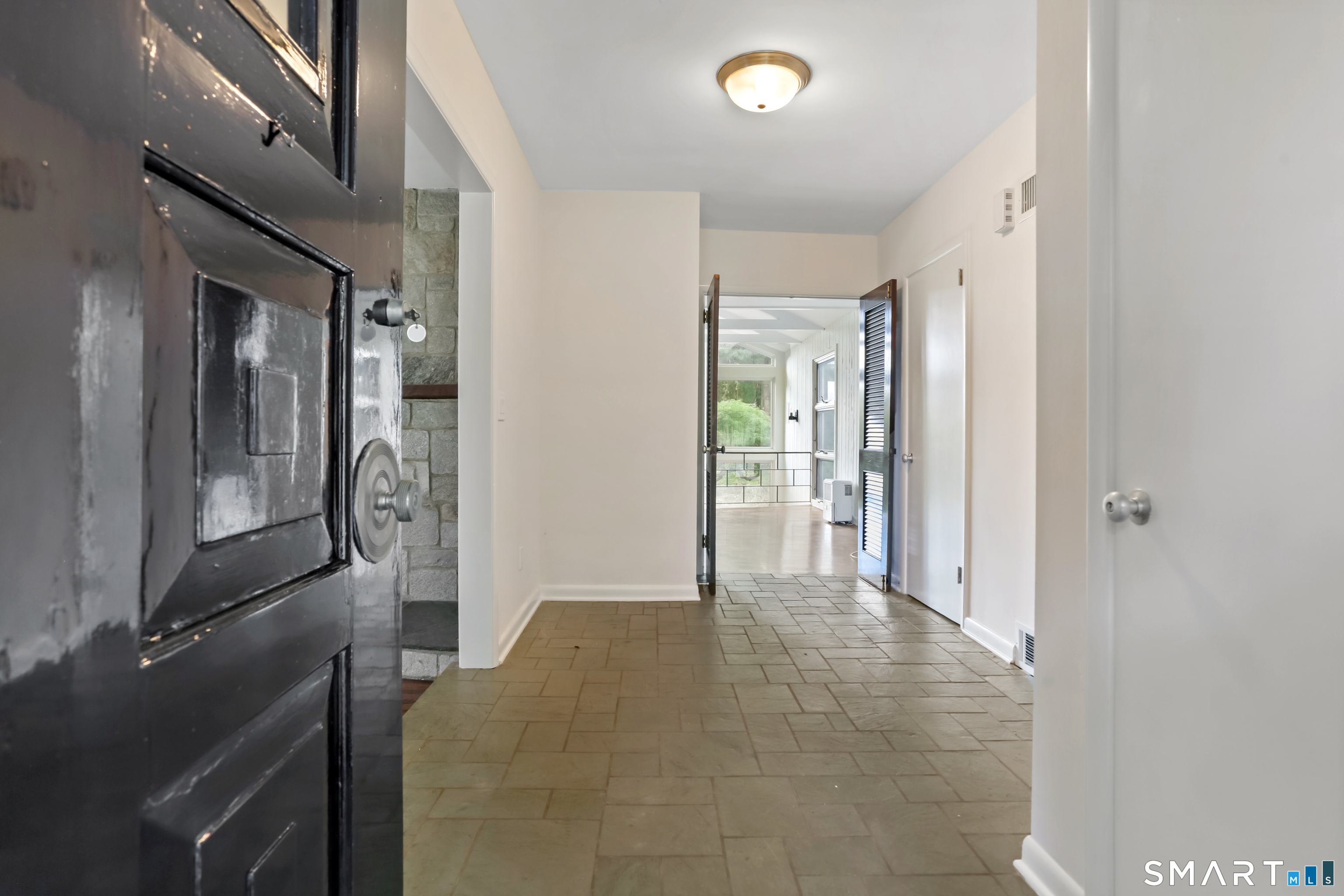 6 Bonnie Brook Road, Westport, Connecticut photo 2