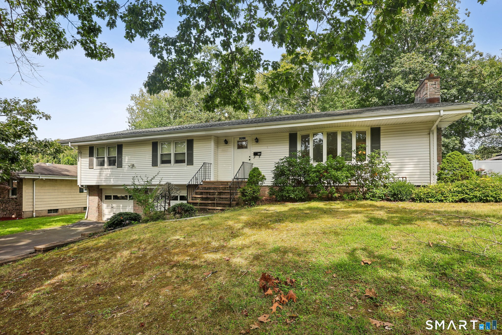 144 Tuttle Drive photo 31