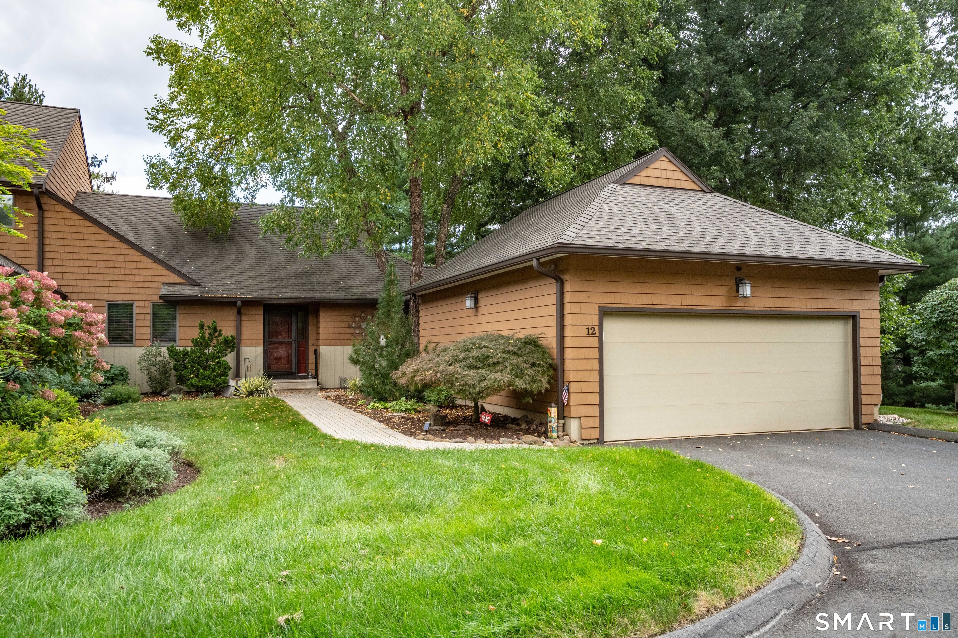 Photo 1 of Condo for sale at 12 Chambord Park #12, Bloomfield, CT 06002 | MLS# 24209176 | Listing updated on 2026-09-24
