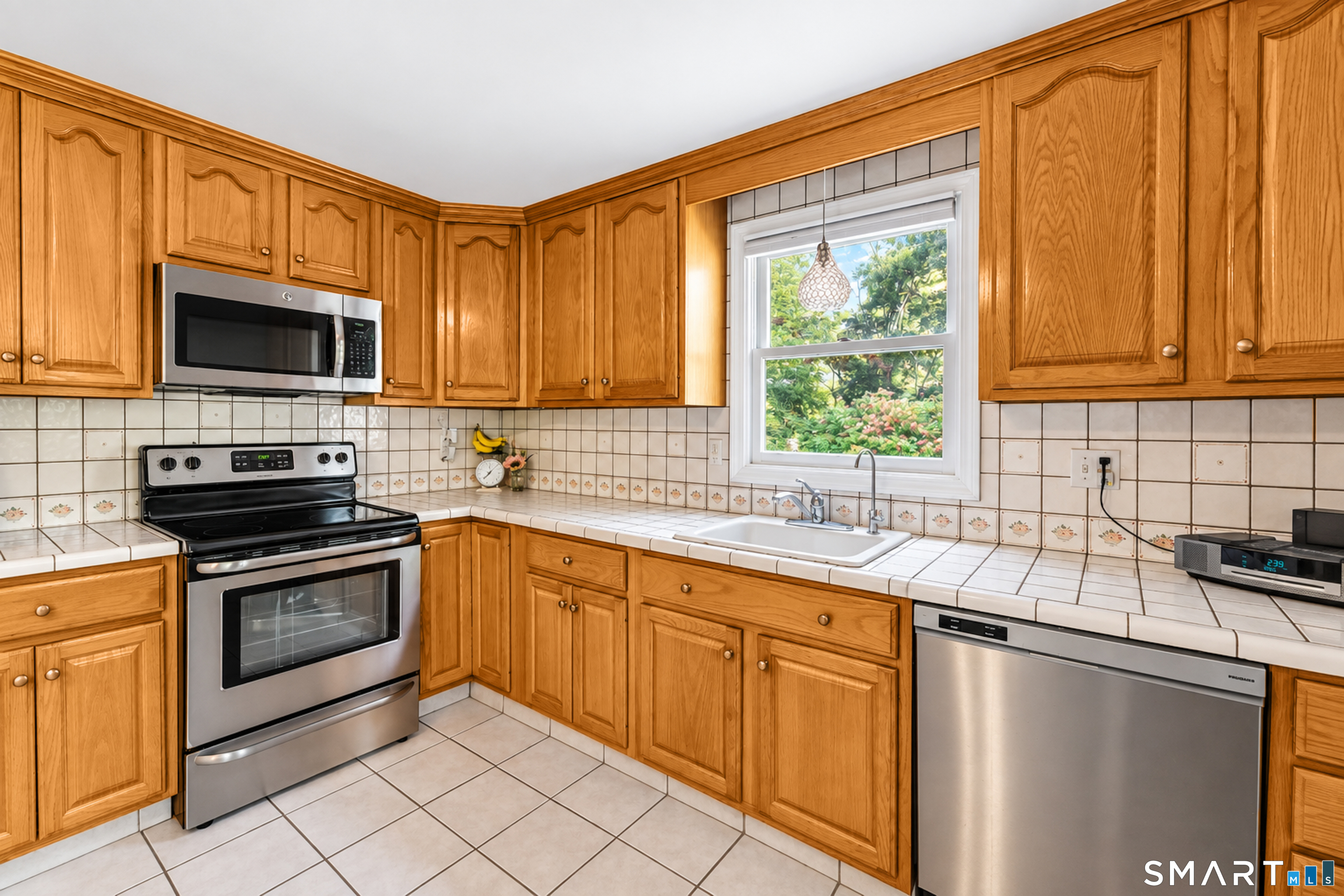 256 Gilead Street photo 19