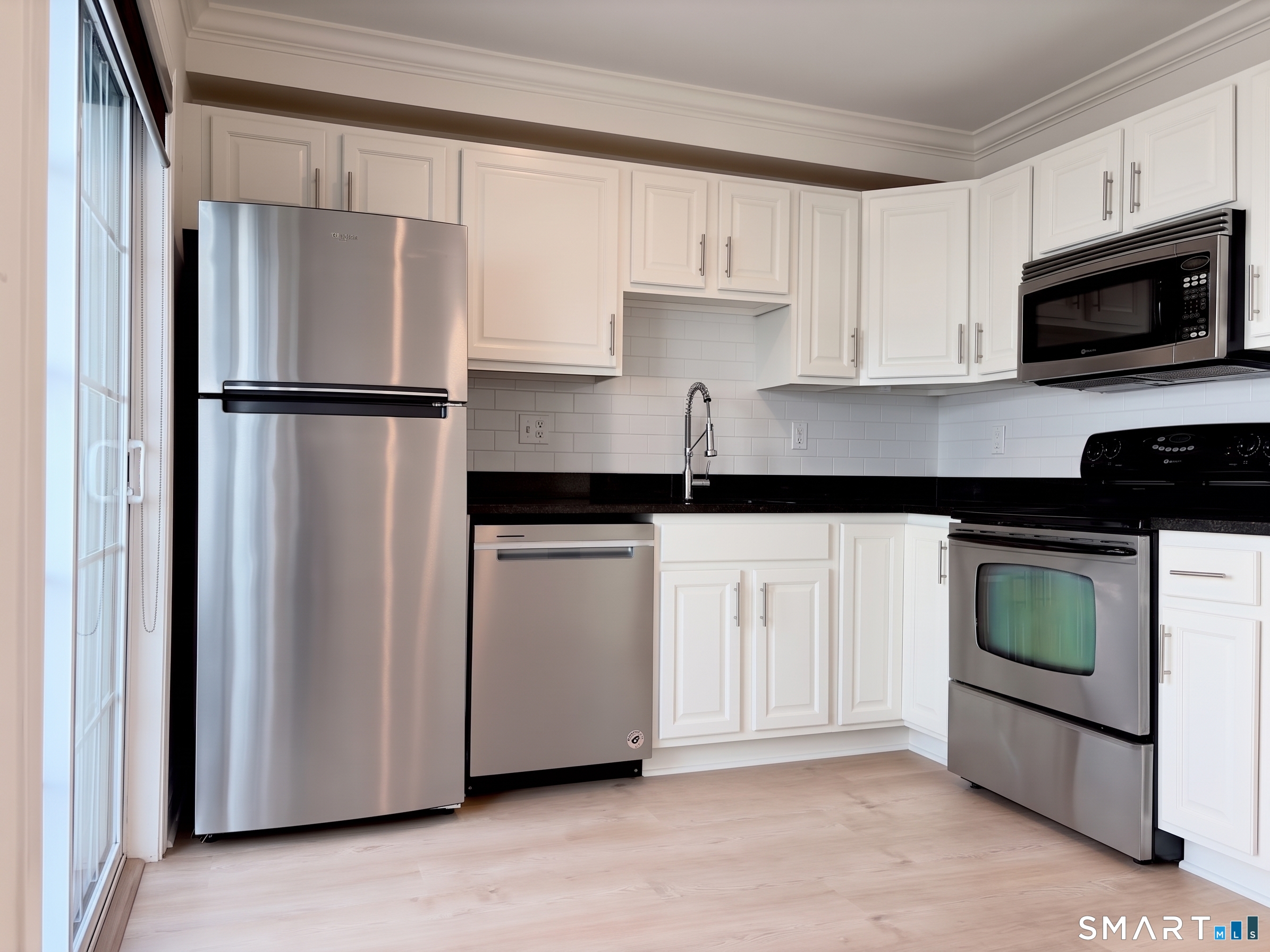 85 Camp Avenue Unit #11I photo 6