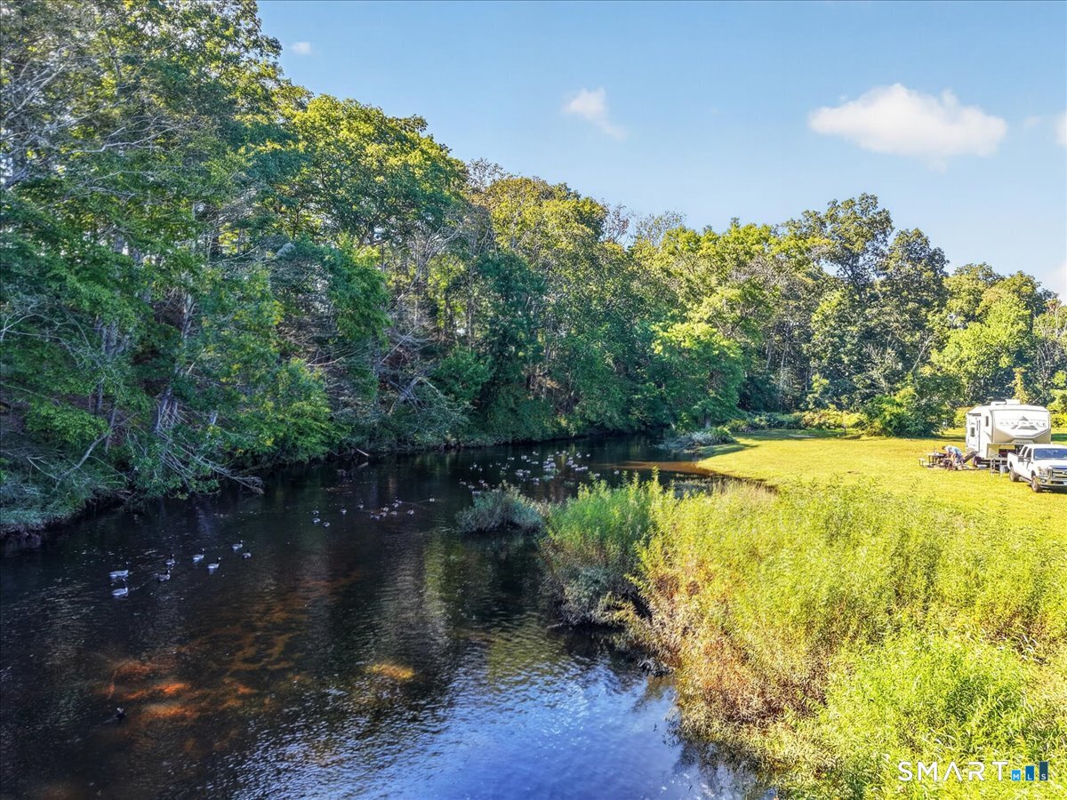 111 River Road photo 30