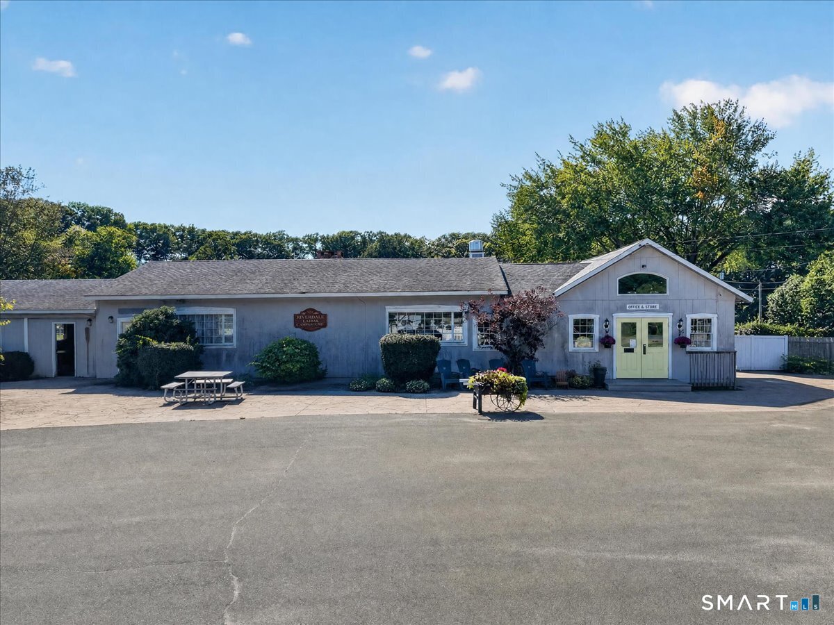111 River Road photo 5