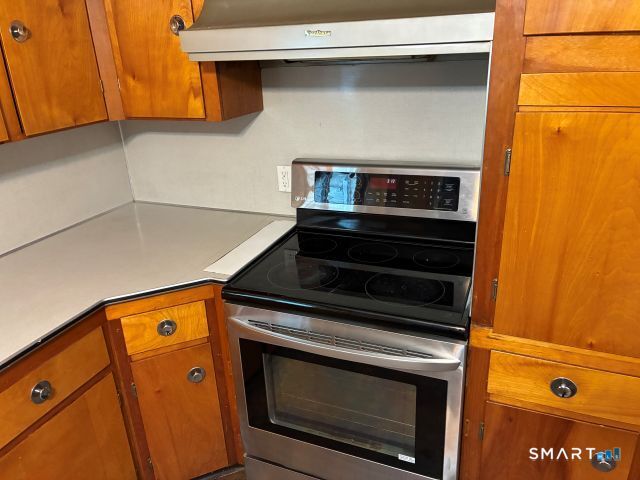 104 Meadow Street photo 17