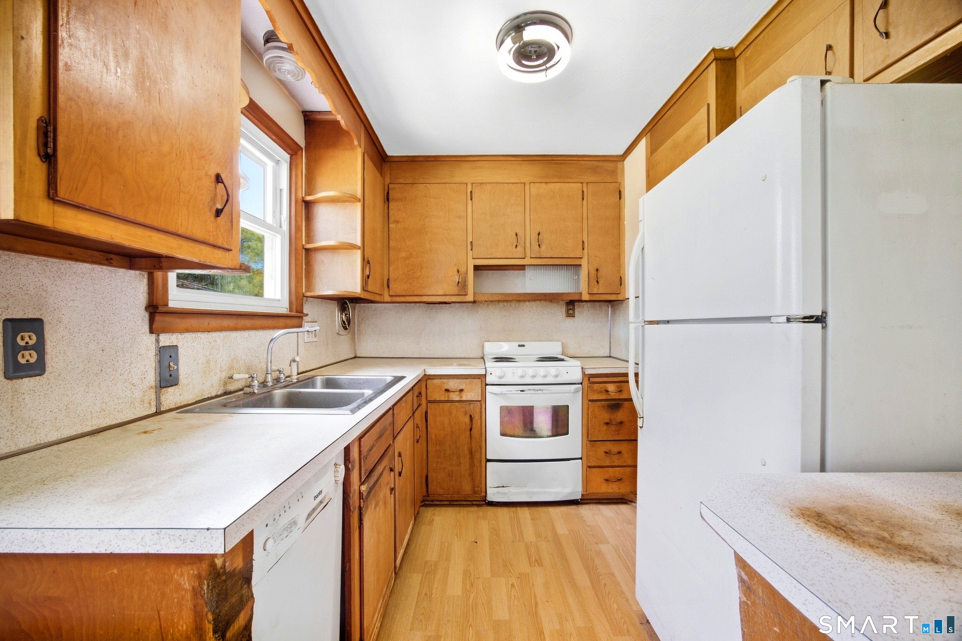 12 Southwood Drive photo 12