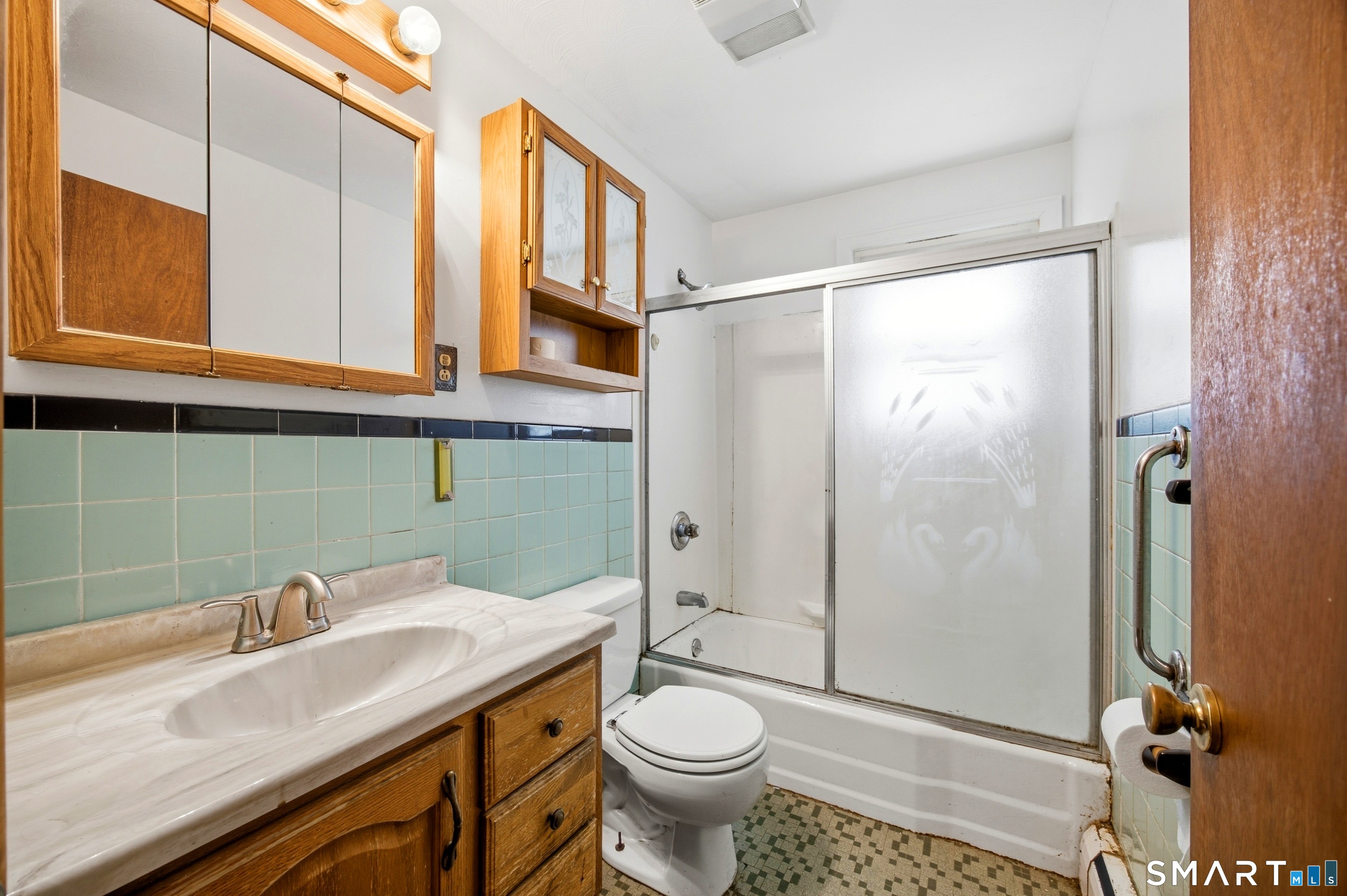12 Southwood Drive photo 13