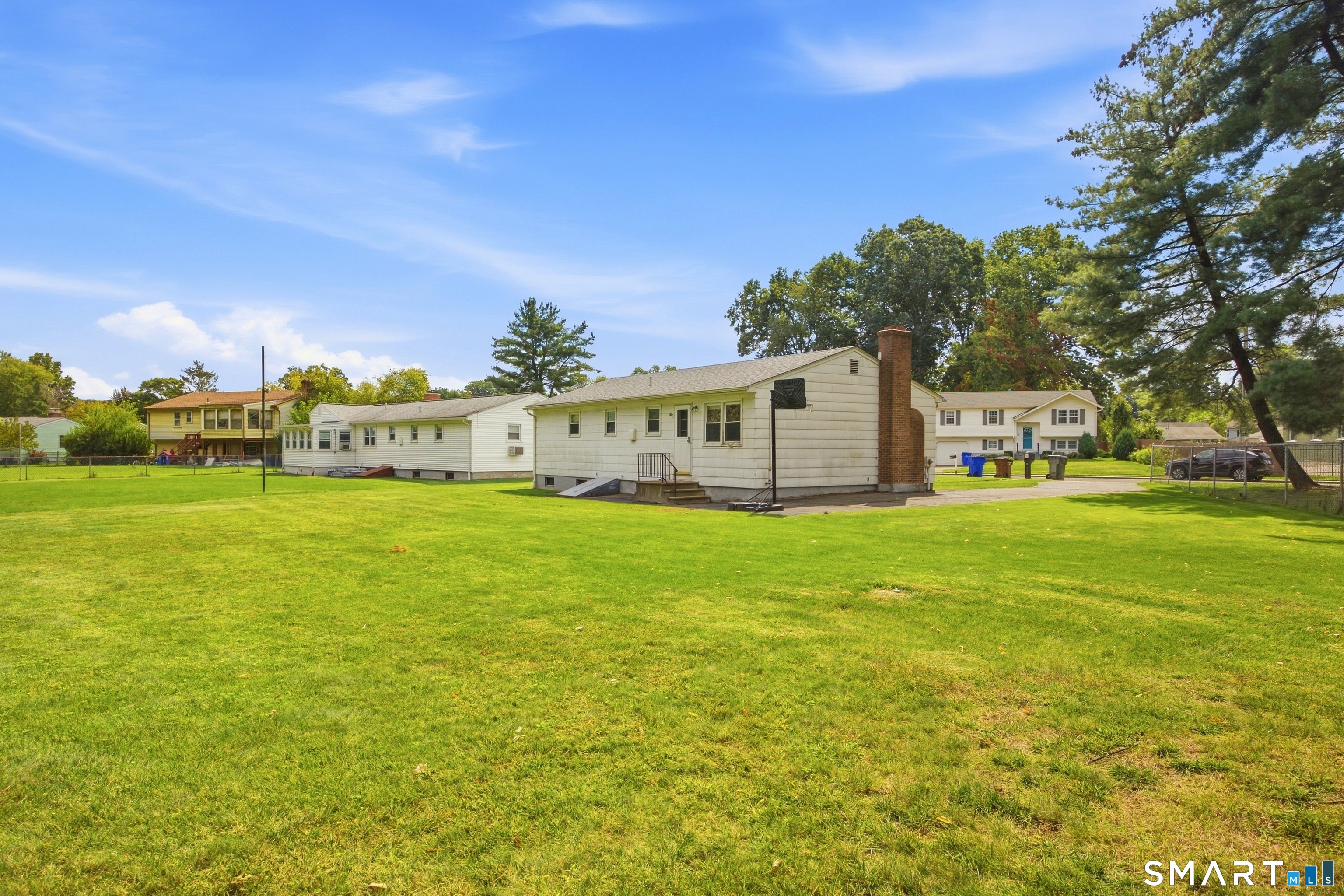 12 Southwood Drive photo 25