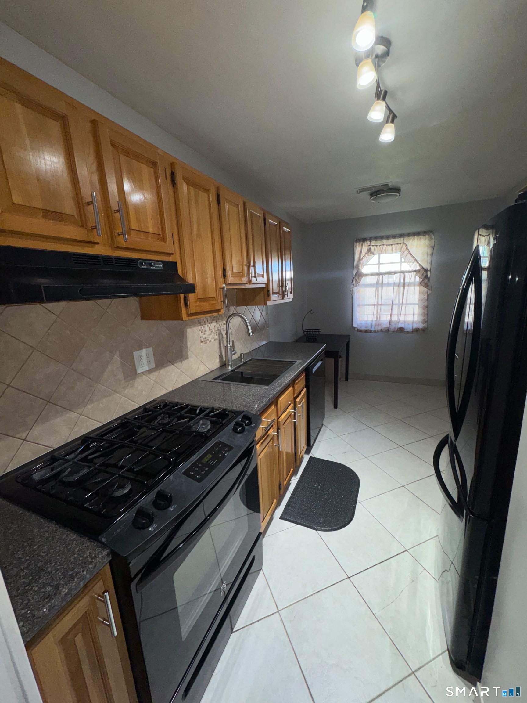 50 Greenhouse Road Unit #18D