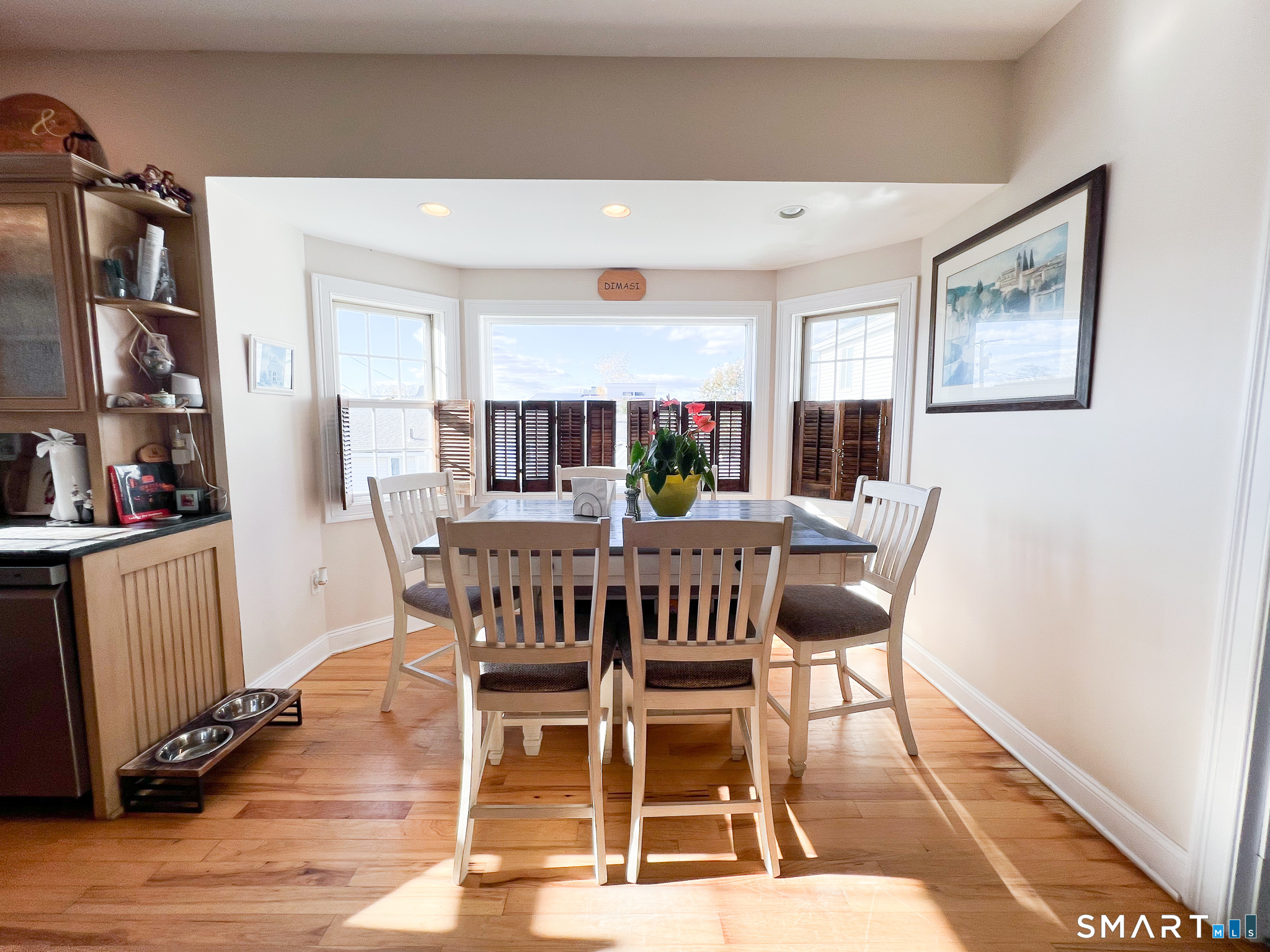 712 East Broadway photo 8