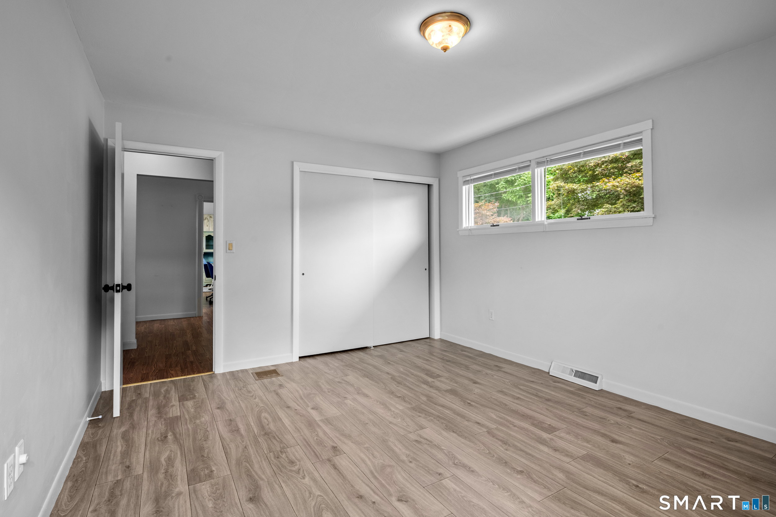 24 Carpenter Street photo 20