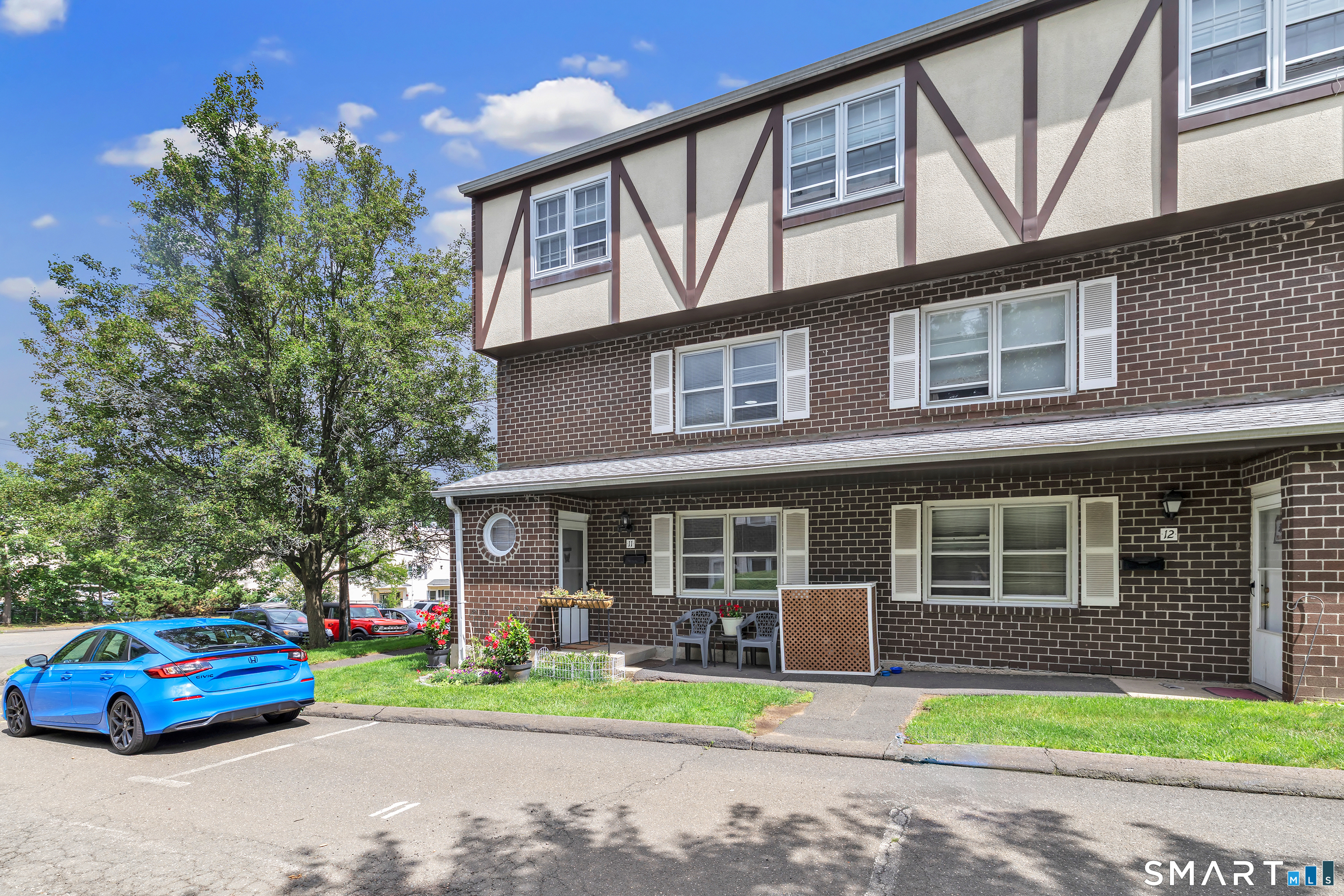 11 Savin Park Unit #11 photo 2