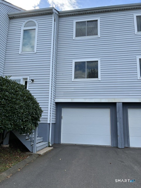 47 Woodbridge Lane 17C