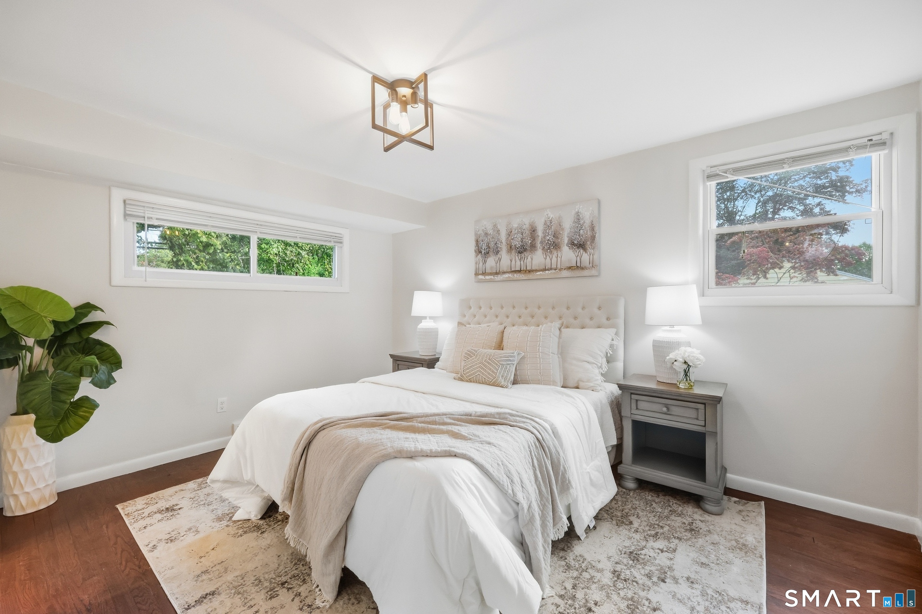 81 Elm Street photo 15