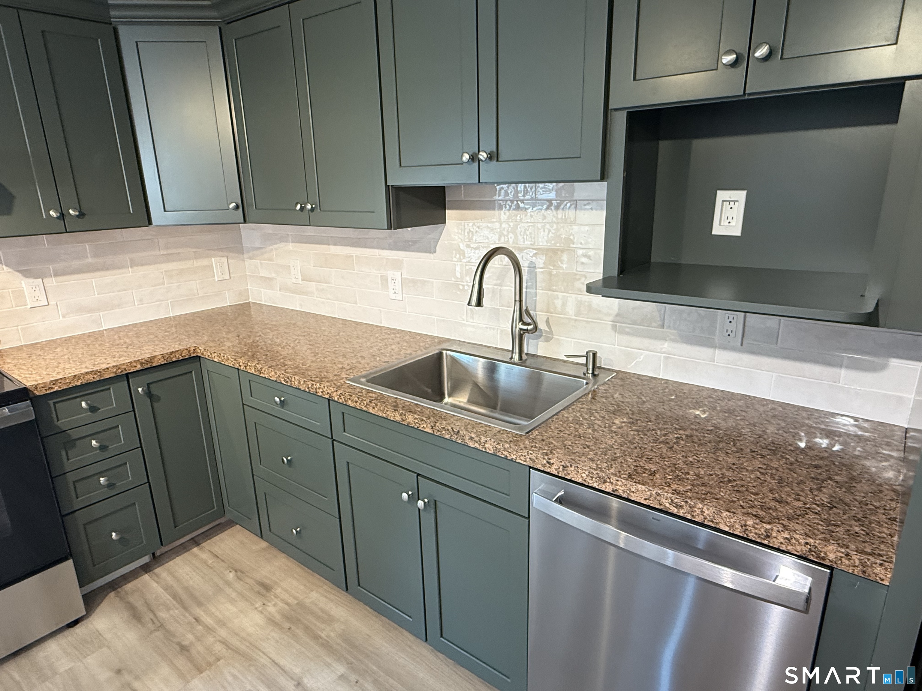 Middletown, CT 06457