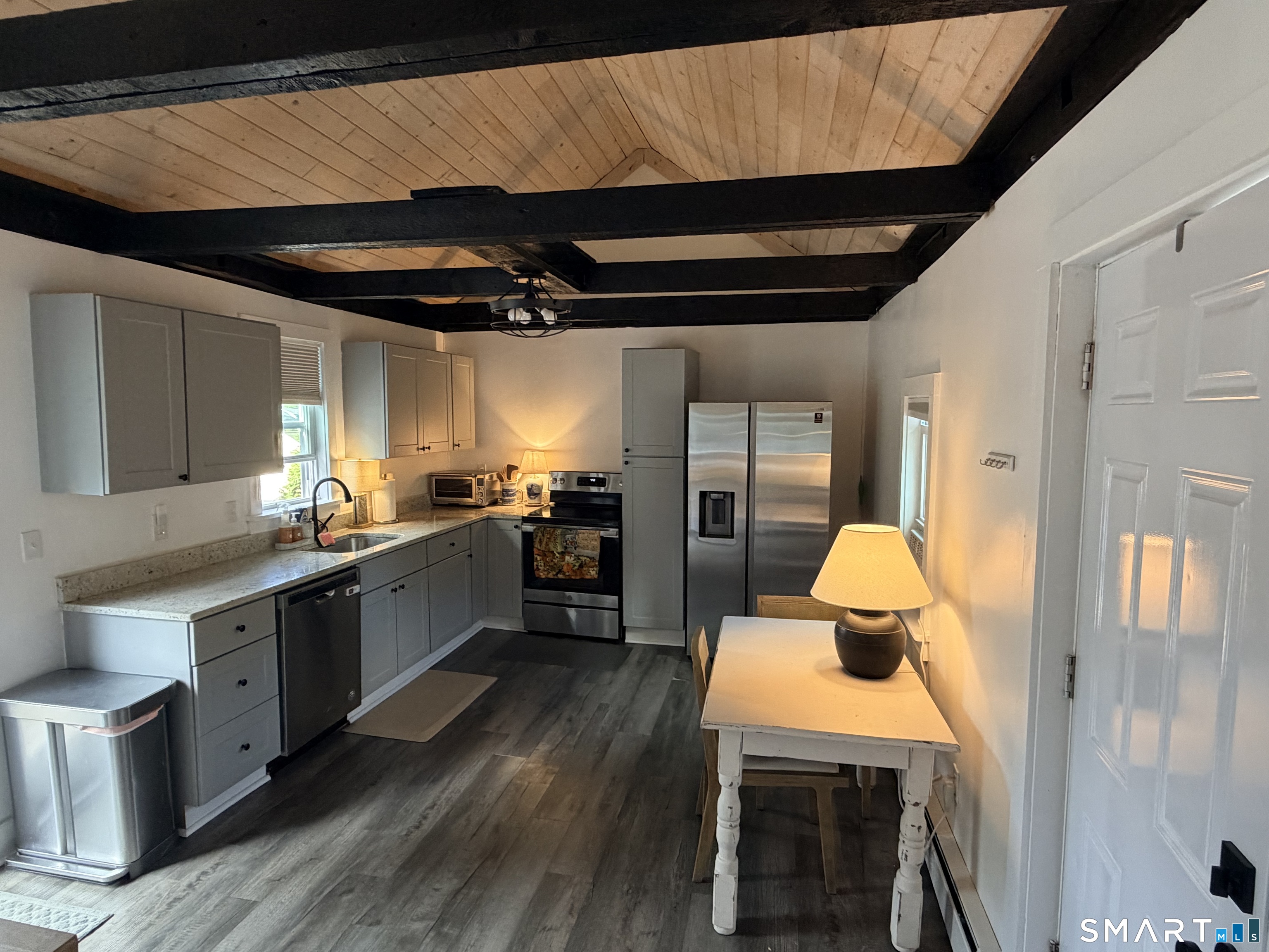 95 Old Norwich Road, Quaker Hill, Waterford, CT 06375