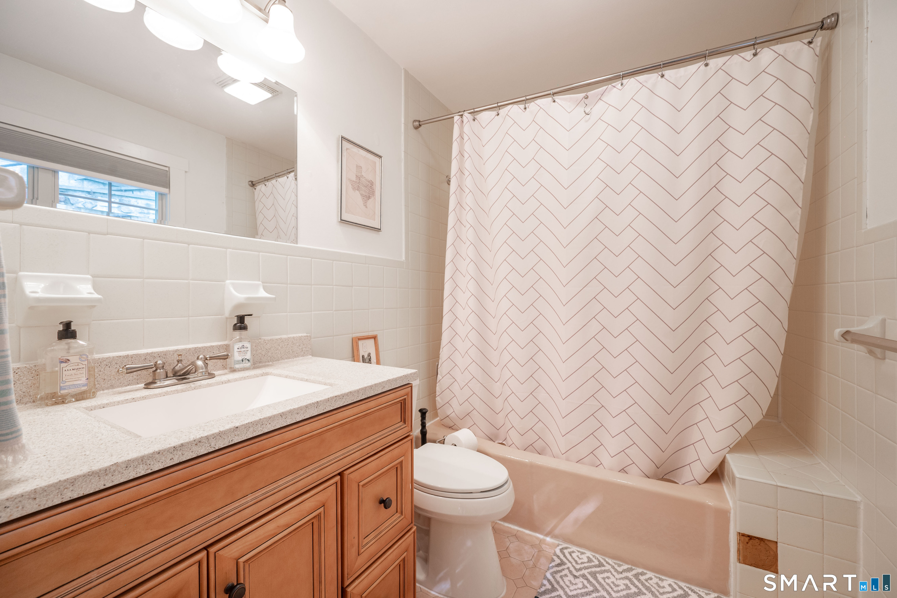 Foto 7 de Casa en renta en 25 Terrace Drive, Sherman, CT — $5,500/mes
