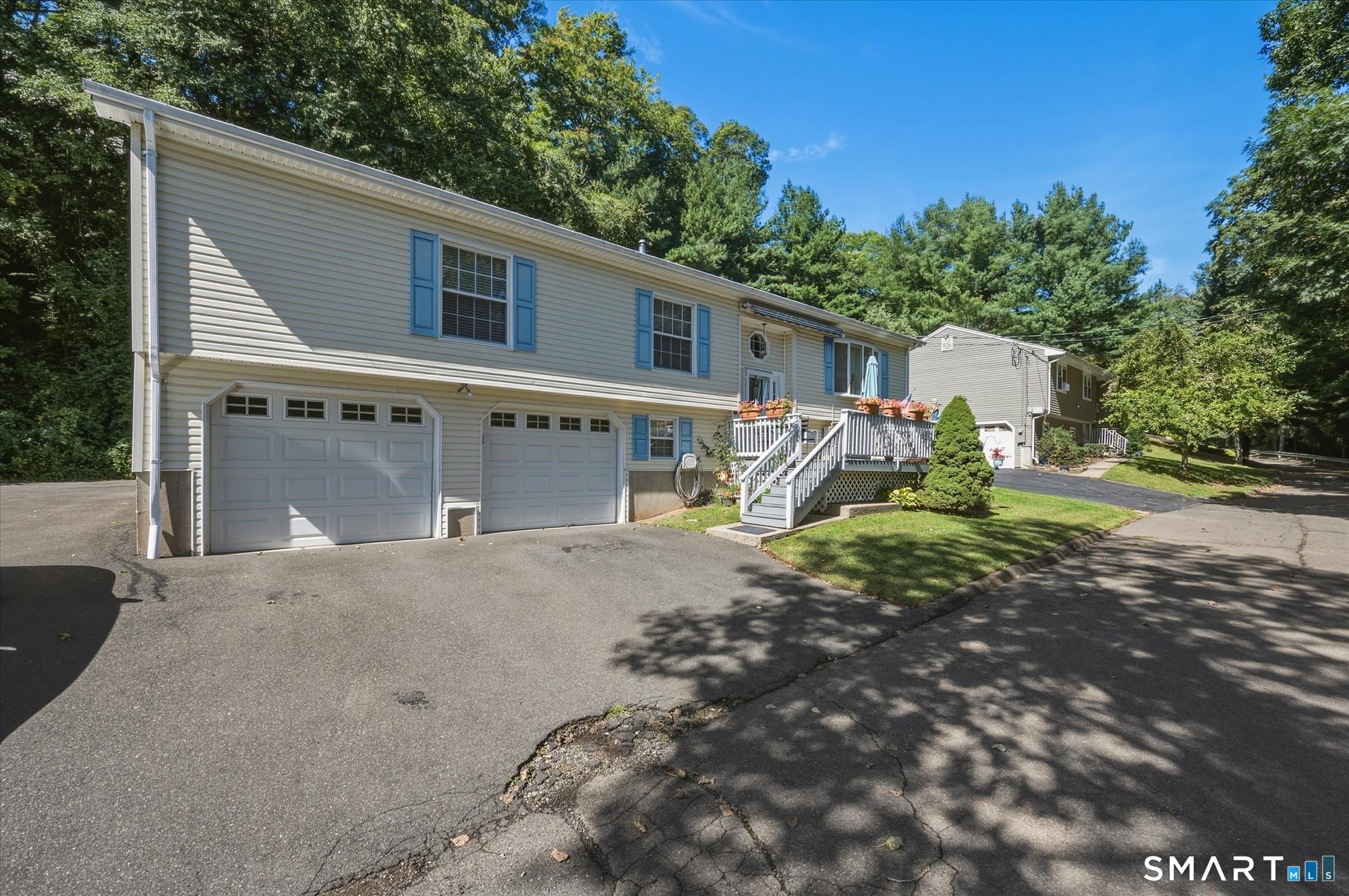 1190 North High Street photo 33